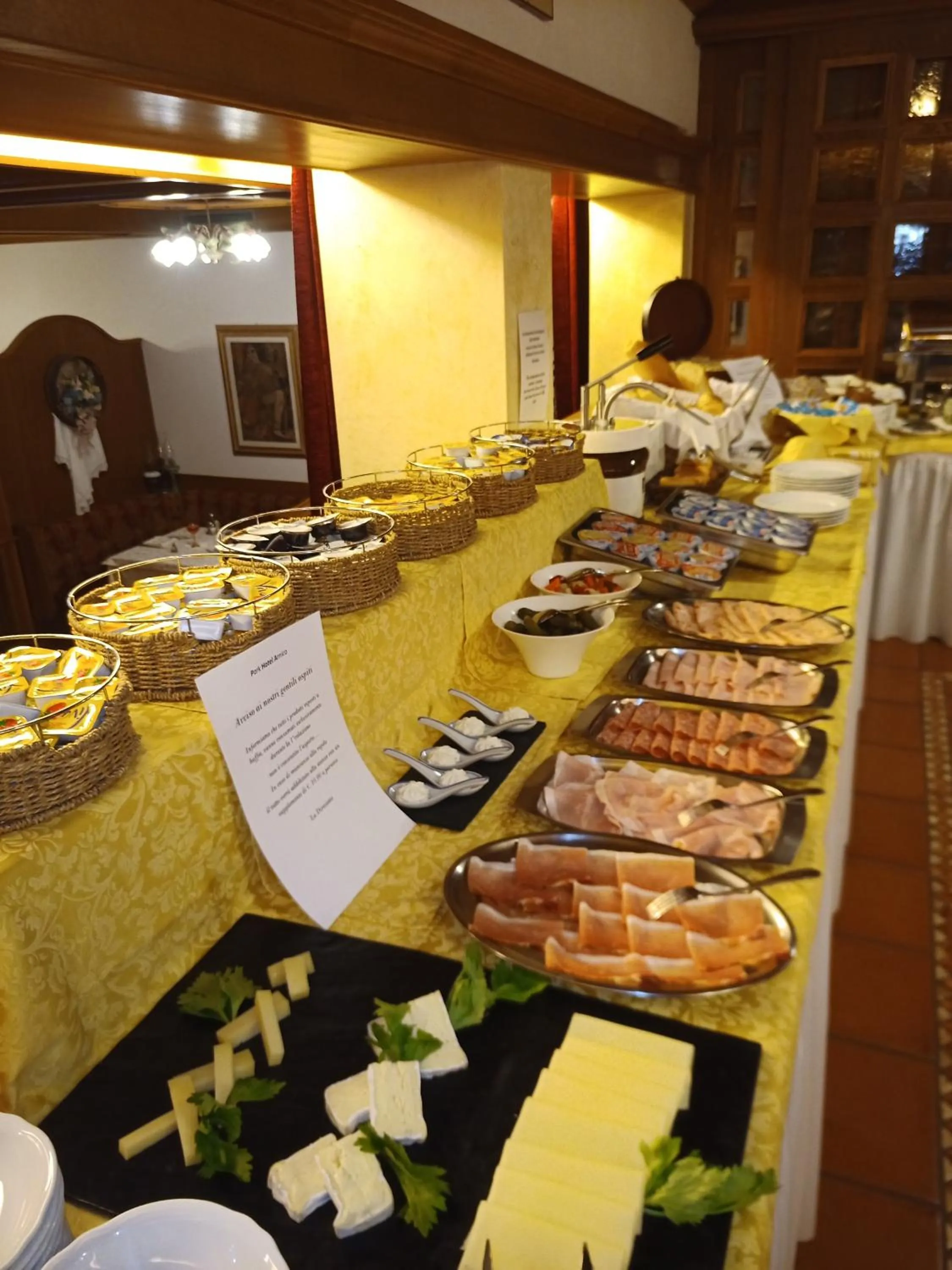 Buffet breakfast in Park Hotel Arnica