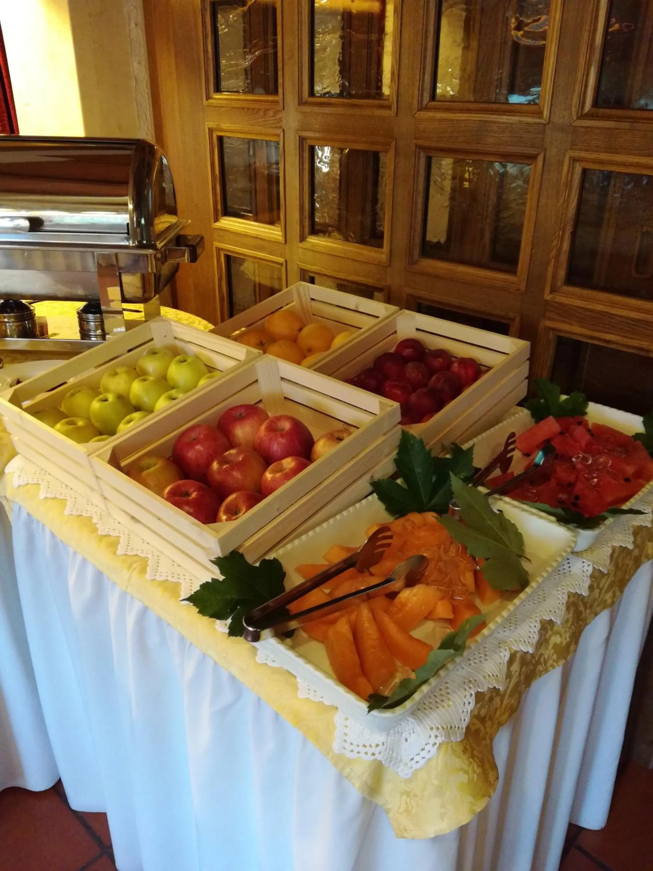 Food and drinks in Park Hotel Arnica