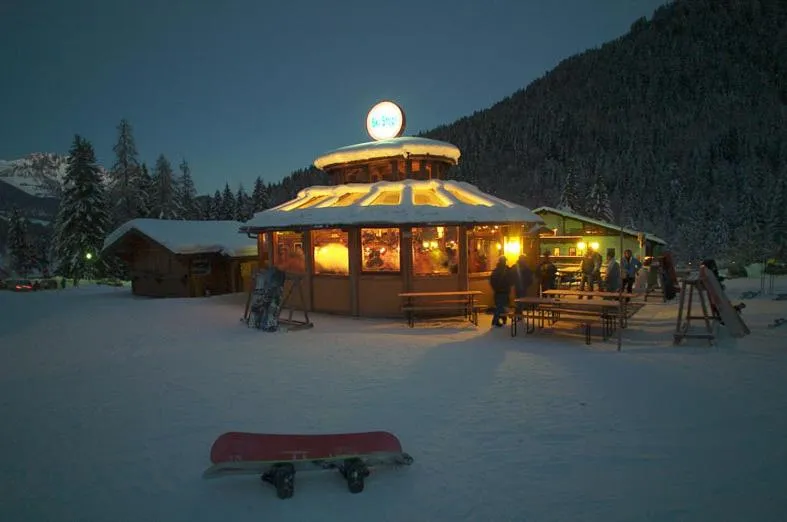 Property building in Park Hotel Arnica