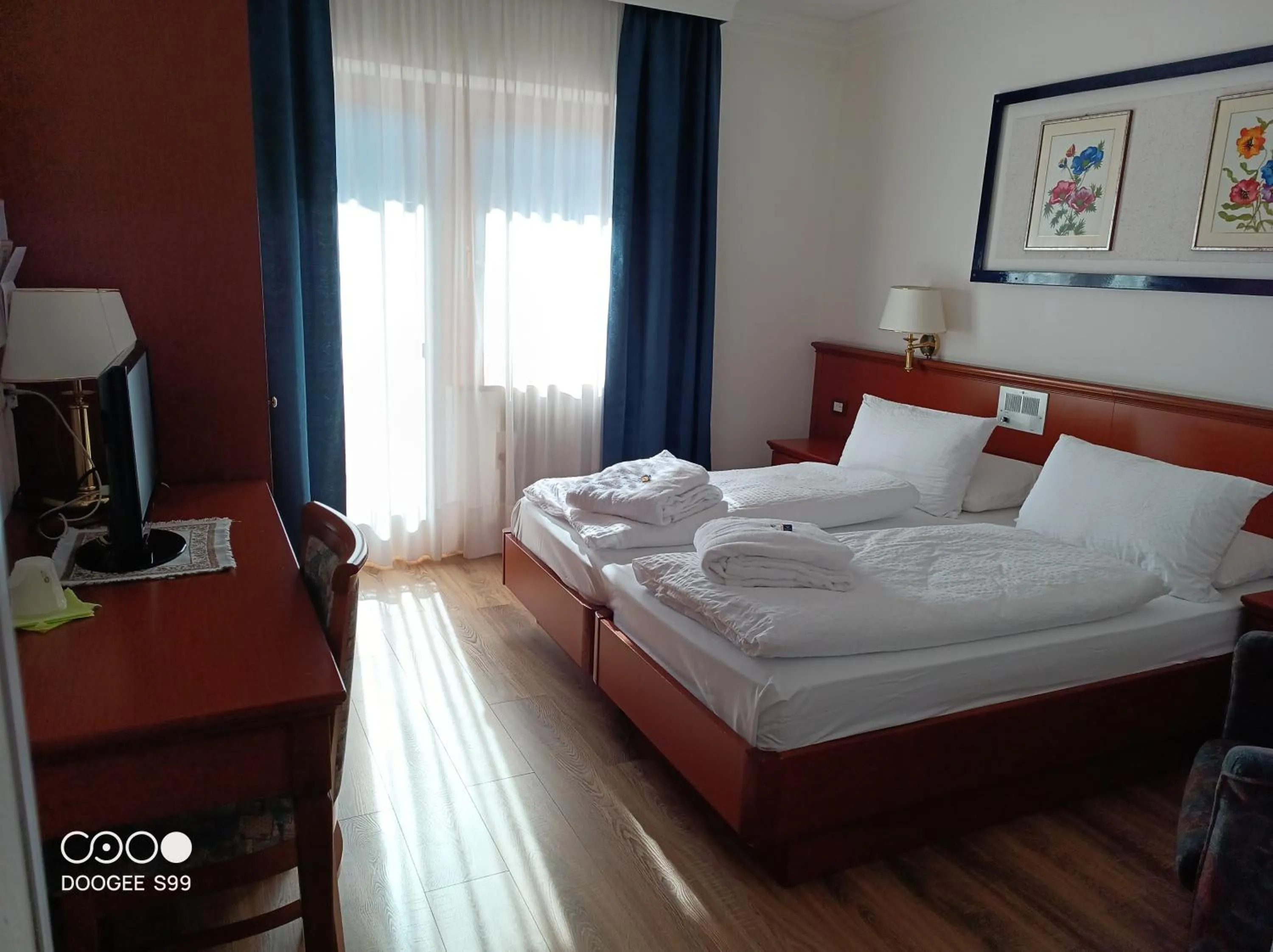 Photo of the whole room, Bed in Park Hotel Arnica