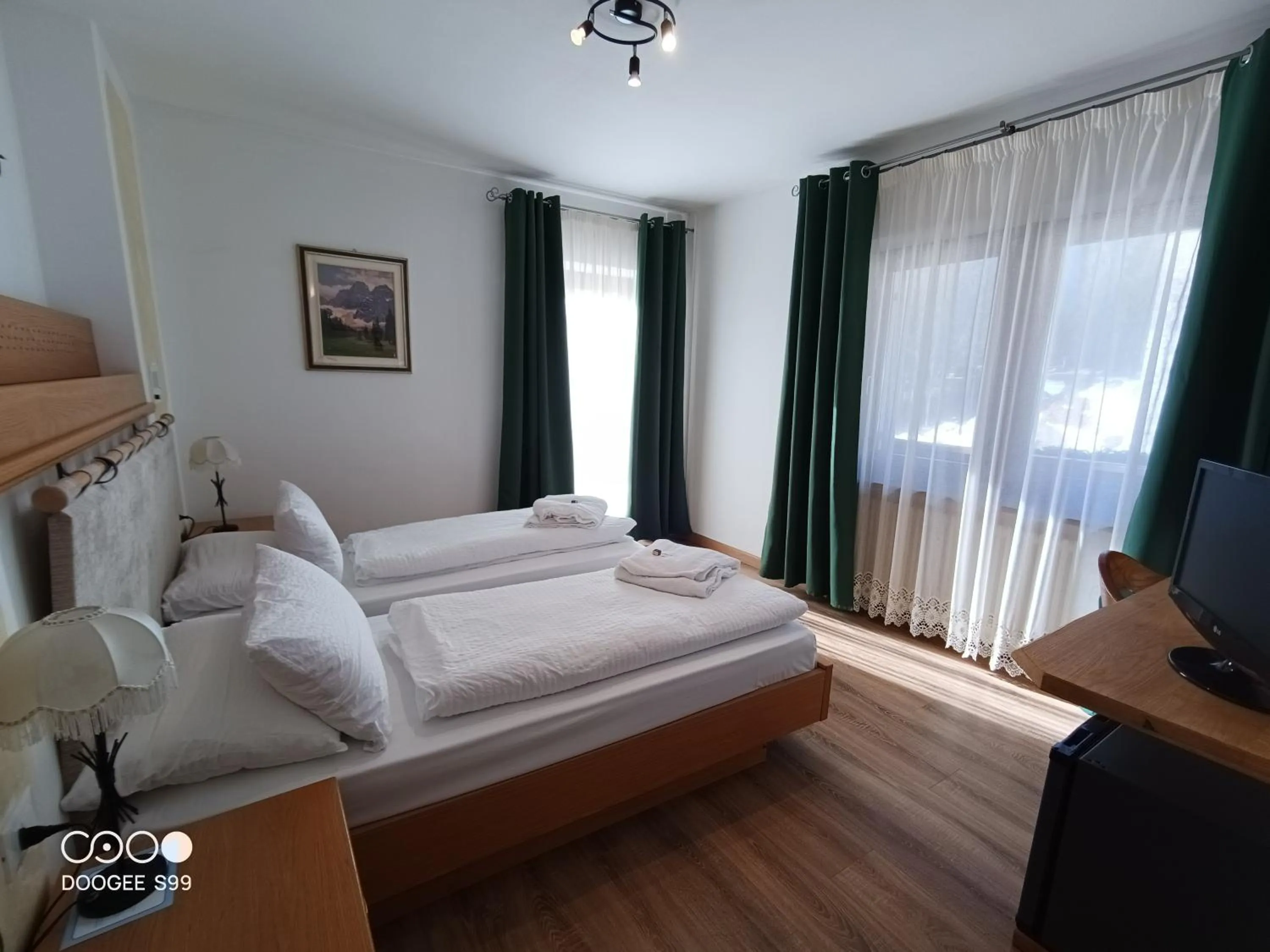 Photo of the whole room, Bed in Park Hotel Arnica