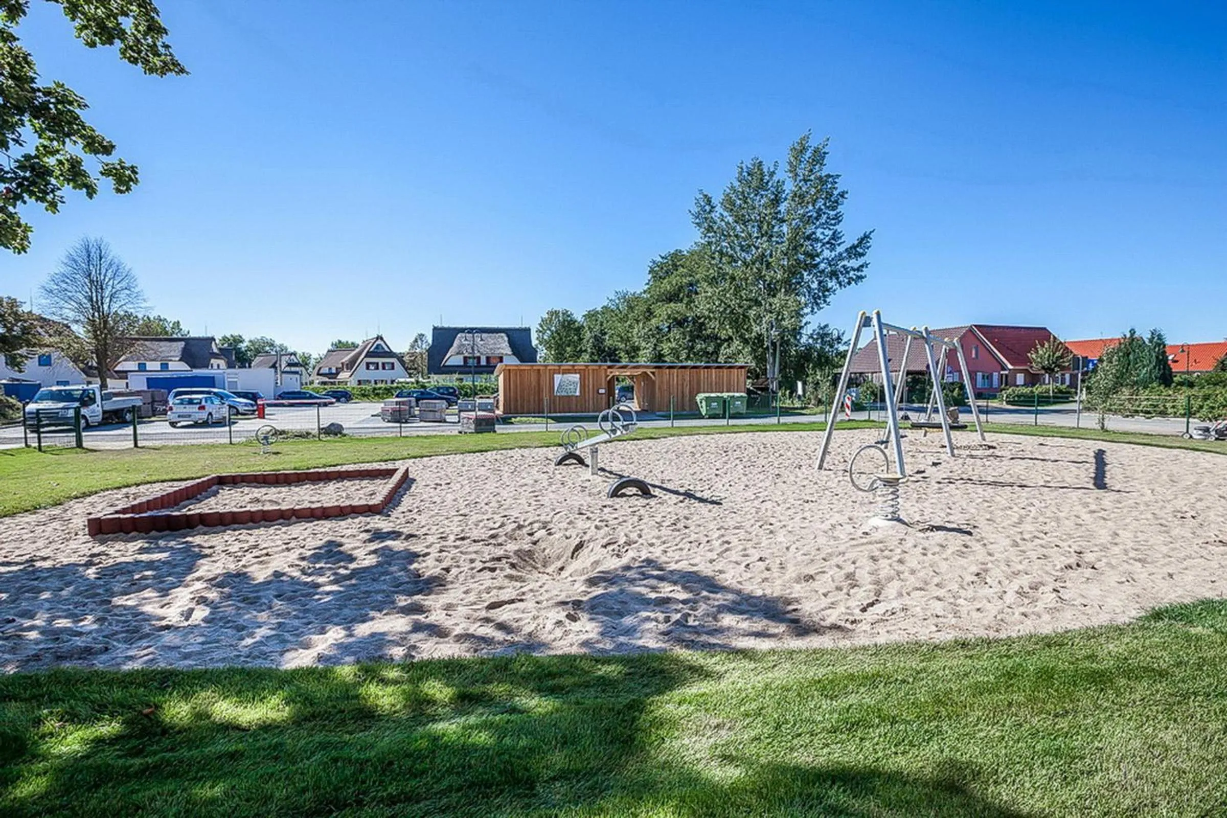 Children play ground in Reethaus Am Mariannenweg 15b