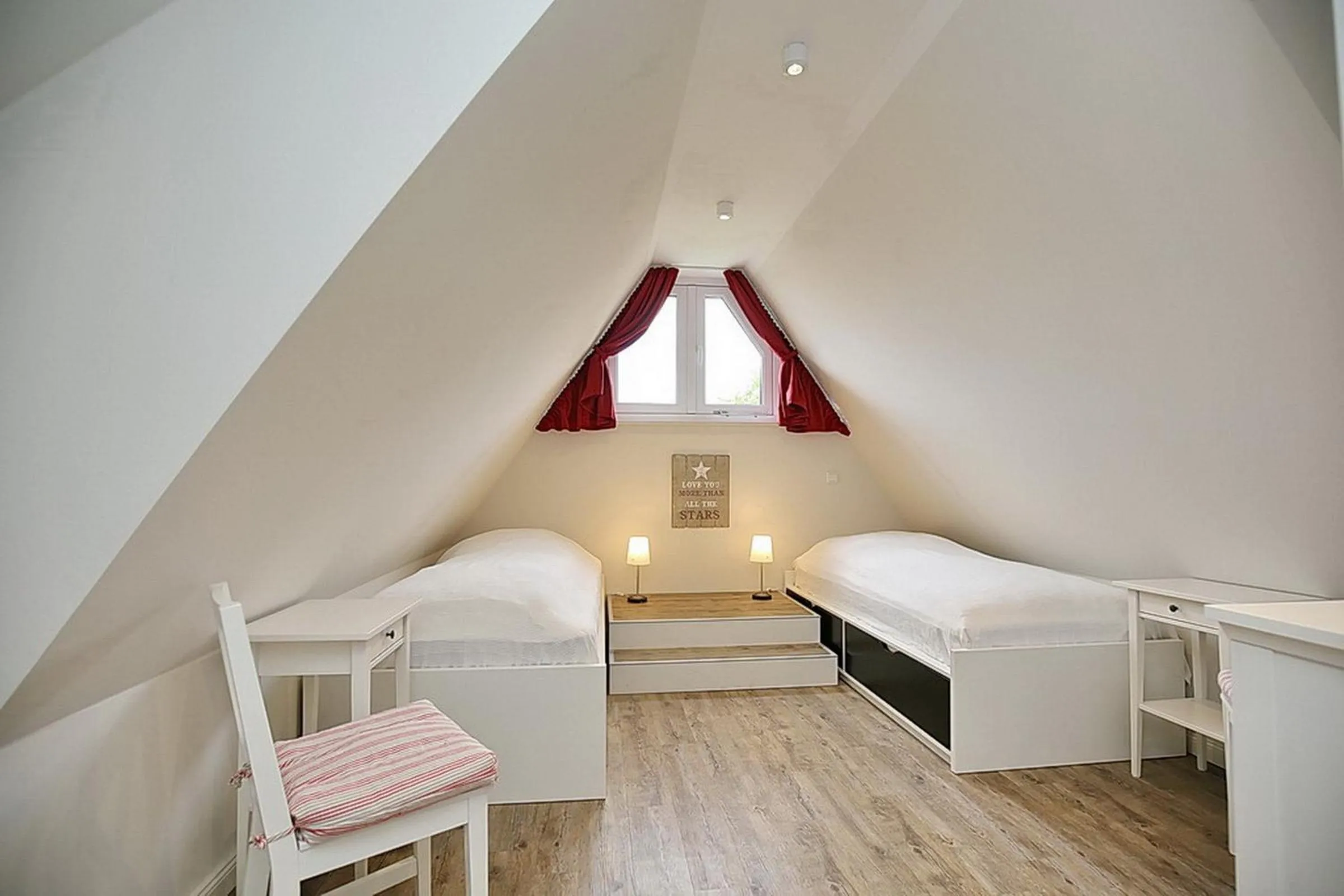 Bedroom, Bed in Reethaus Am Mariannenweg 15b
