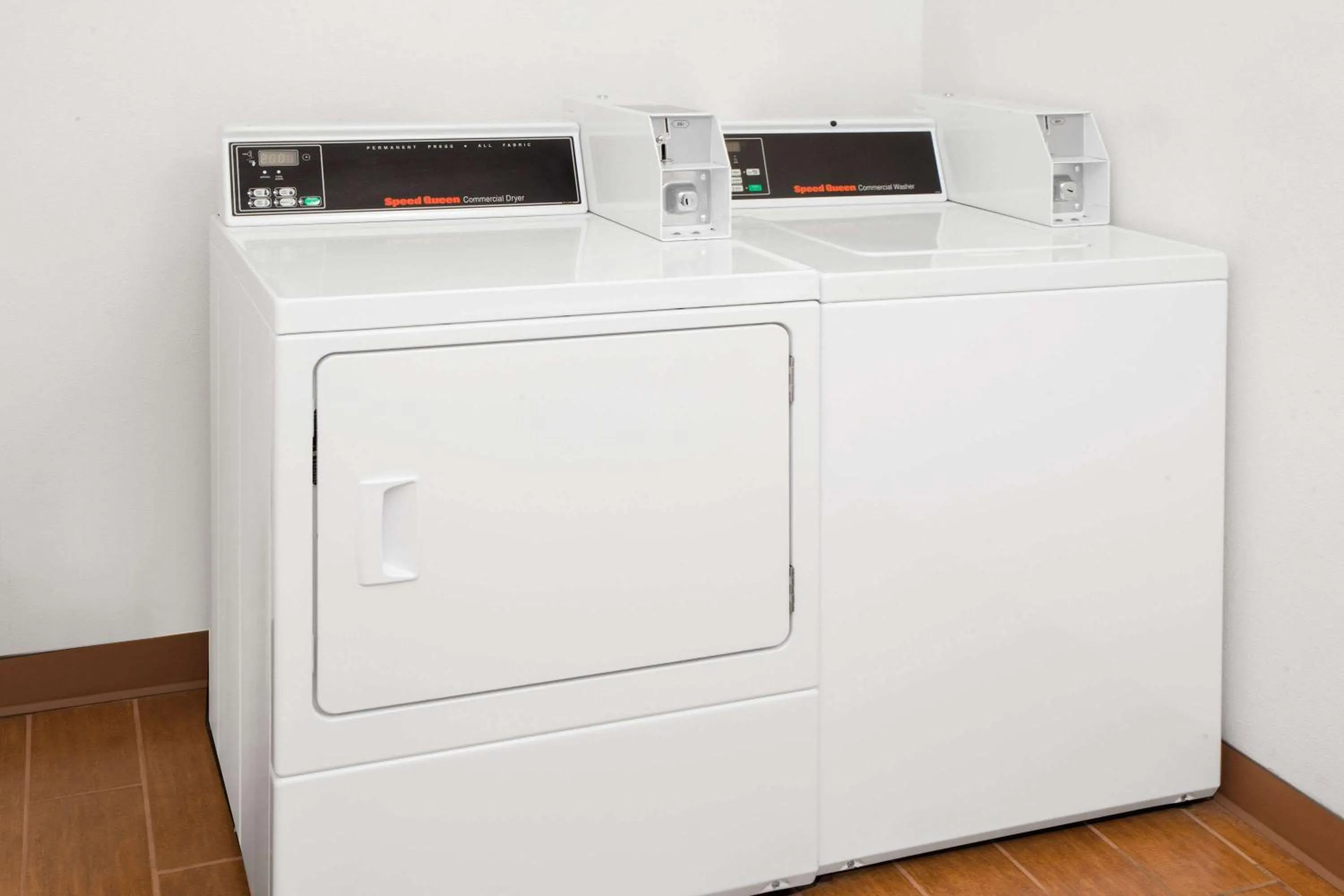 On site in Super 8 by Wyndham Three Rivers