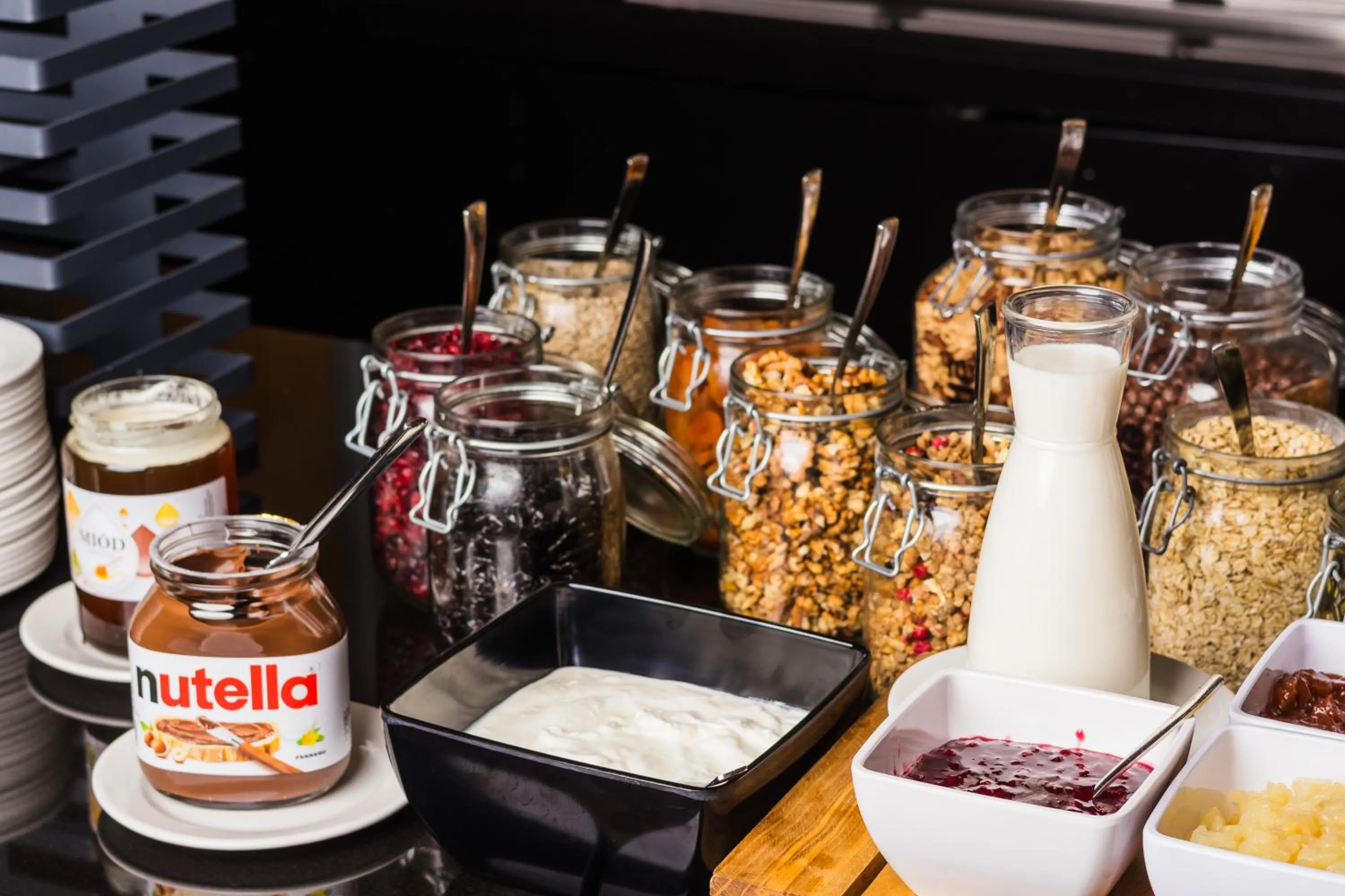 Food and drinks in Meta Apartments