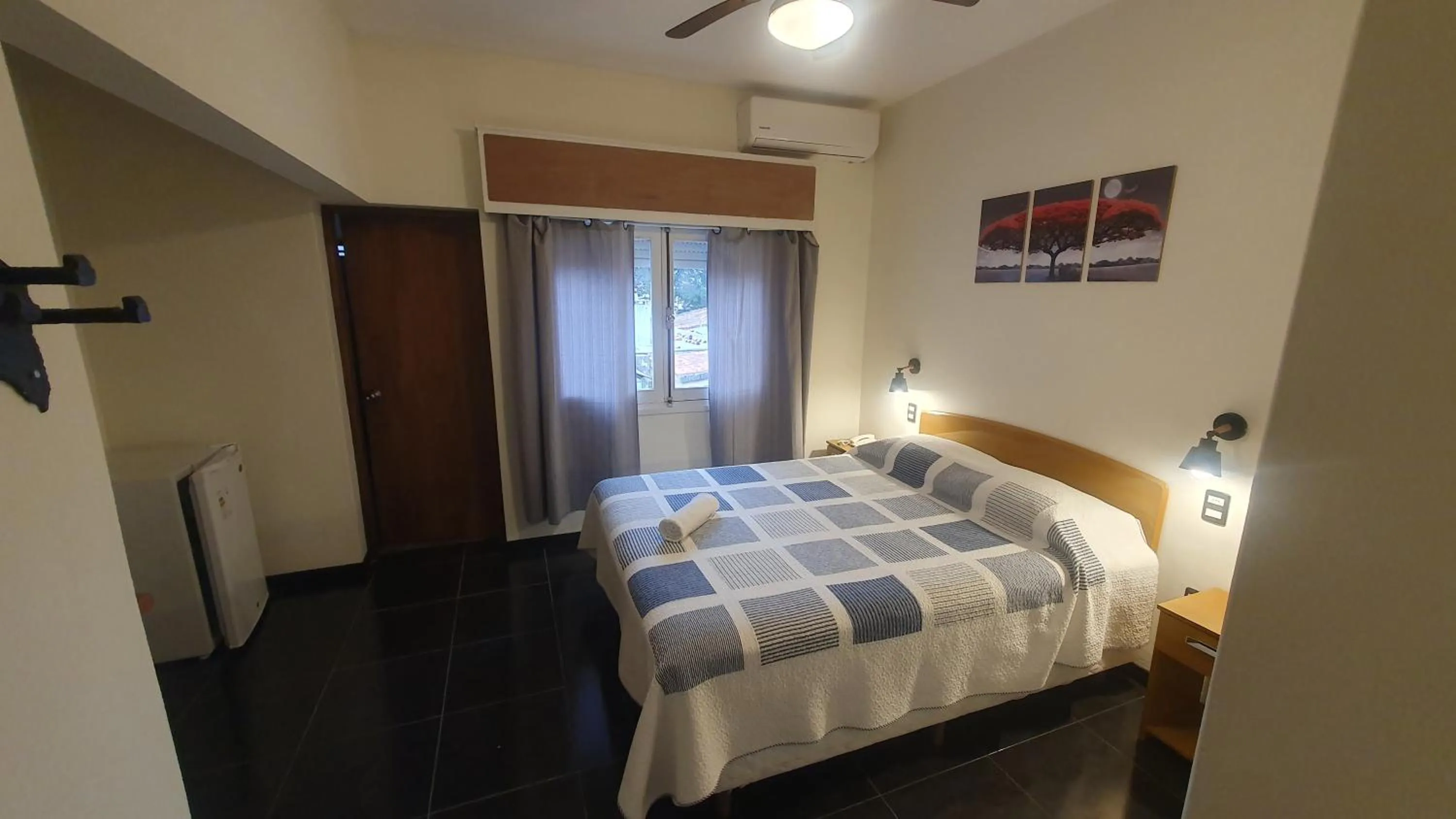 Photo of the whole room, Bed in Hotel Viola