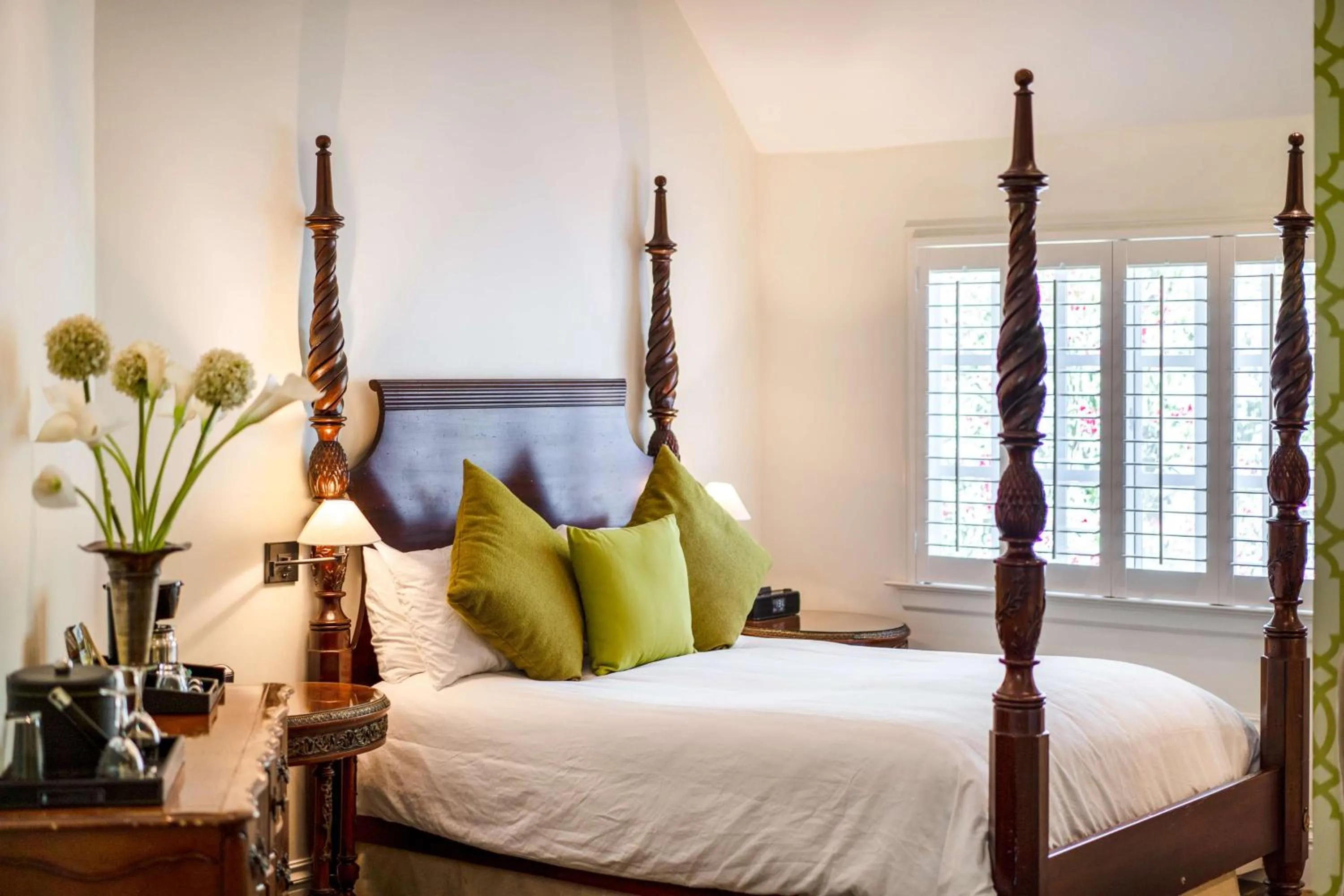 Bedroom, Bed in The Bergson, BW Signature Collection