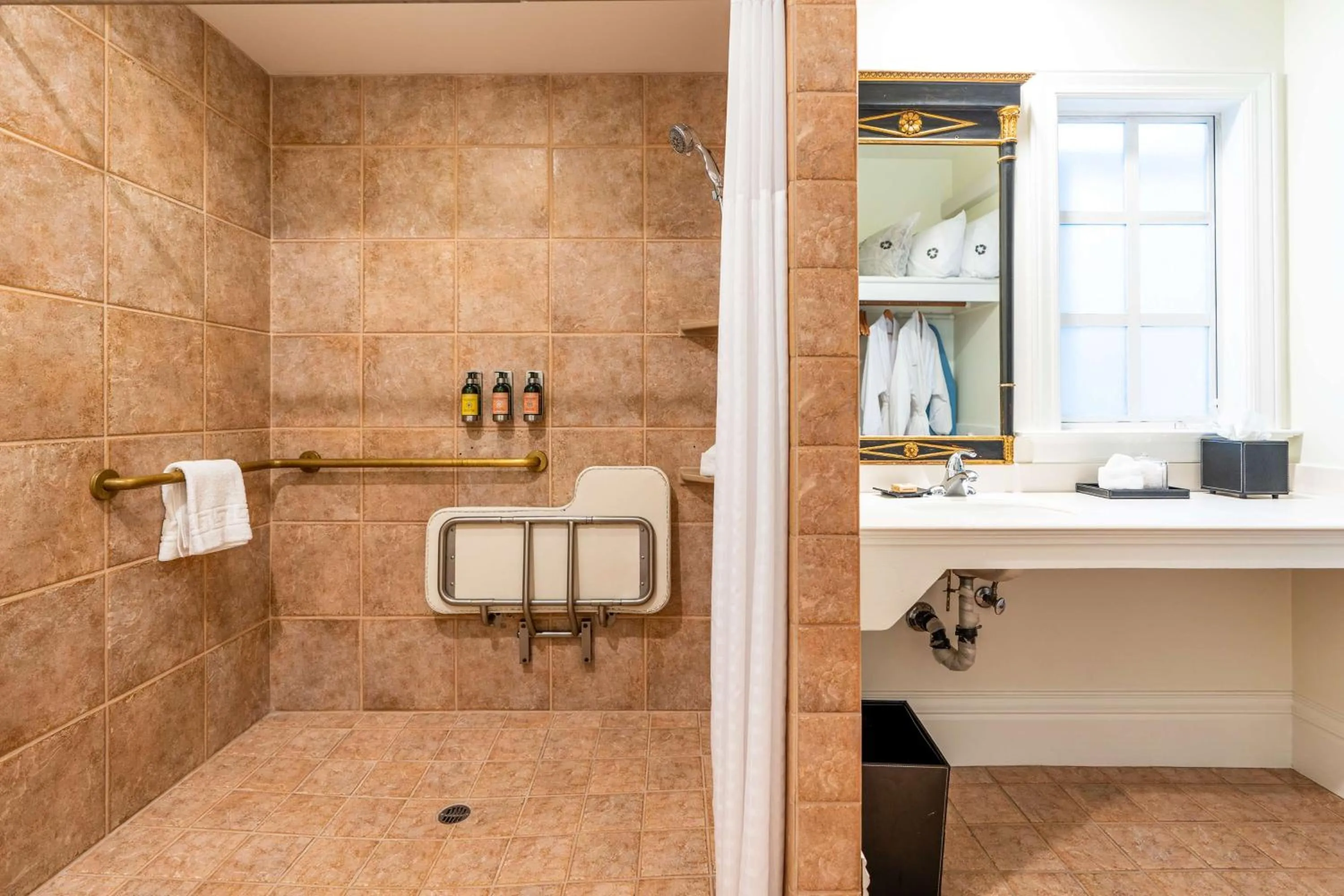 Bathroom in The Bergson, BW Signature Collection