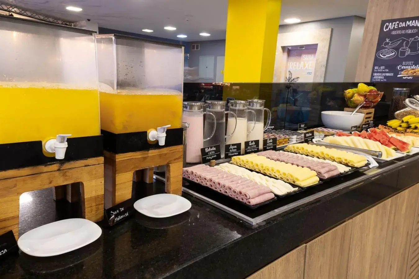 Breakfast in Hotel Cassino Tower Piracicaba by Nacional Inn Breakfast in Hotel Cassino Tower Piracicaba by Nacional Inn