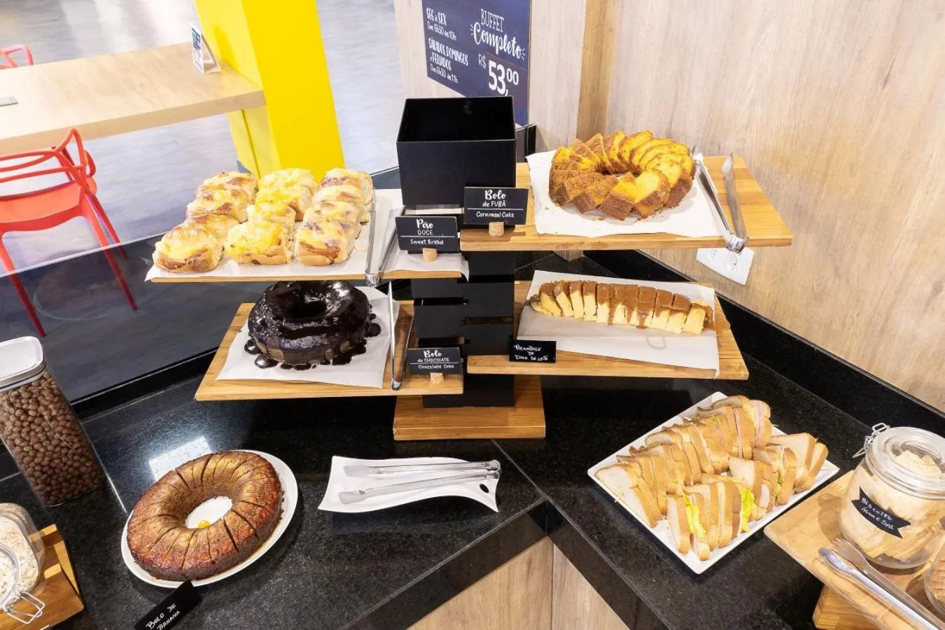 Breakfast in Hotel Cassino Tower Piracicaba by Nacional Inn