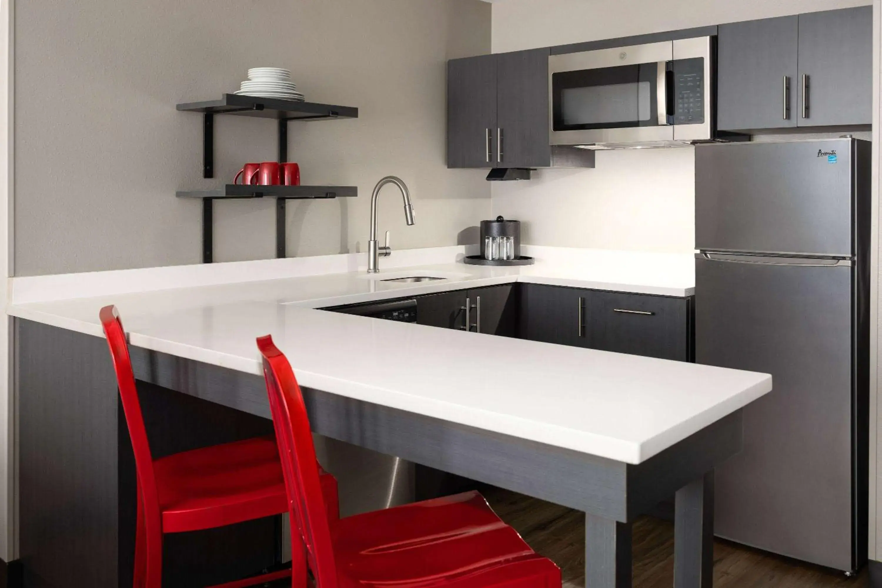 Photo of the whole room in Hawthorn Extended Stay by Wyndham Ellsworth Bar Harbor Photo of the whole room in Hawthorn Extended Stay by Wyndham Ellsworth Bar Harbor