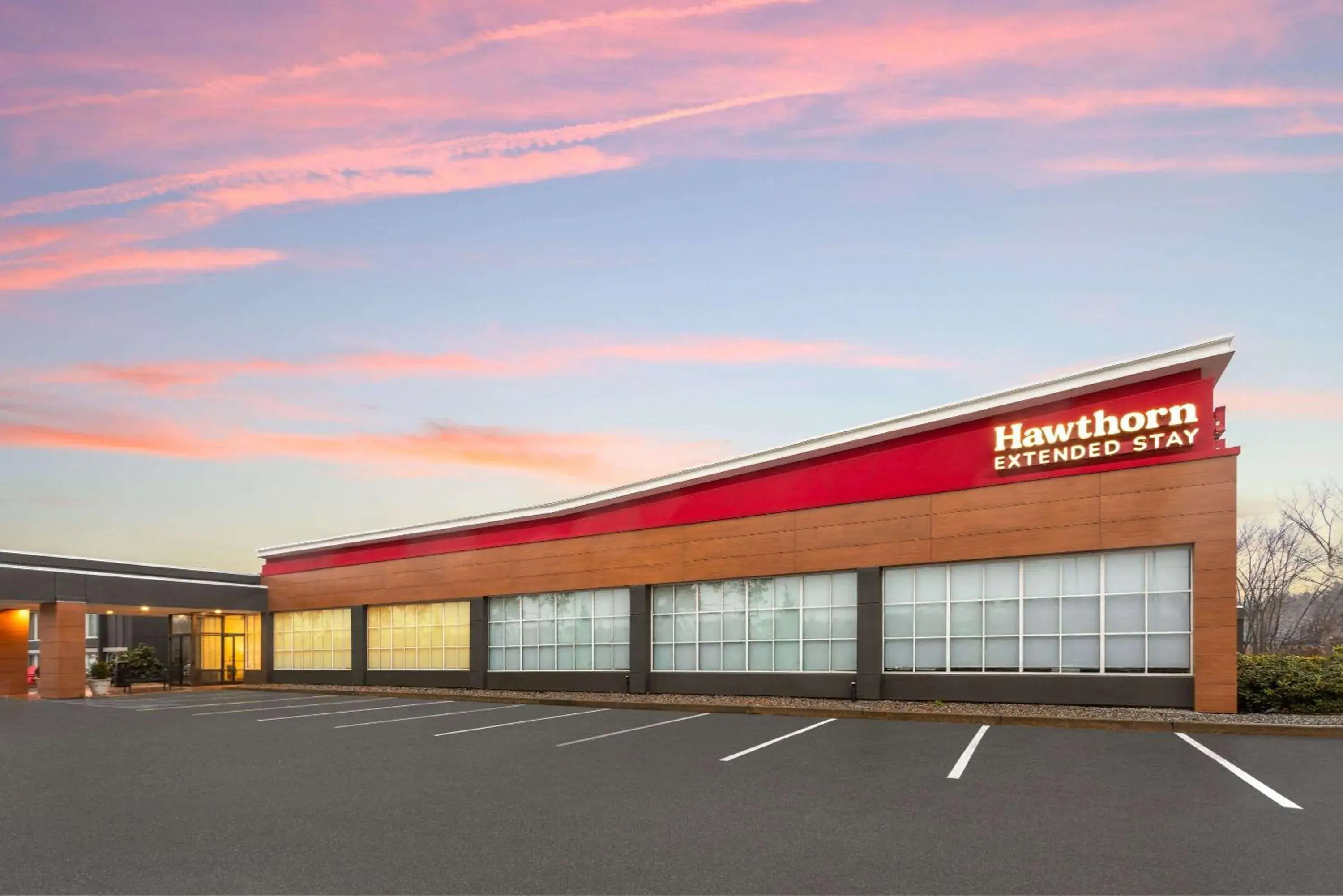 Property building in Hawthorn Extended Stay by Wyndham Ellsworth Bar Harbor Property building in Hawthorn Extended Stay by Wyndham Ellsworth Bar Harbor