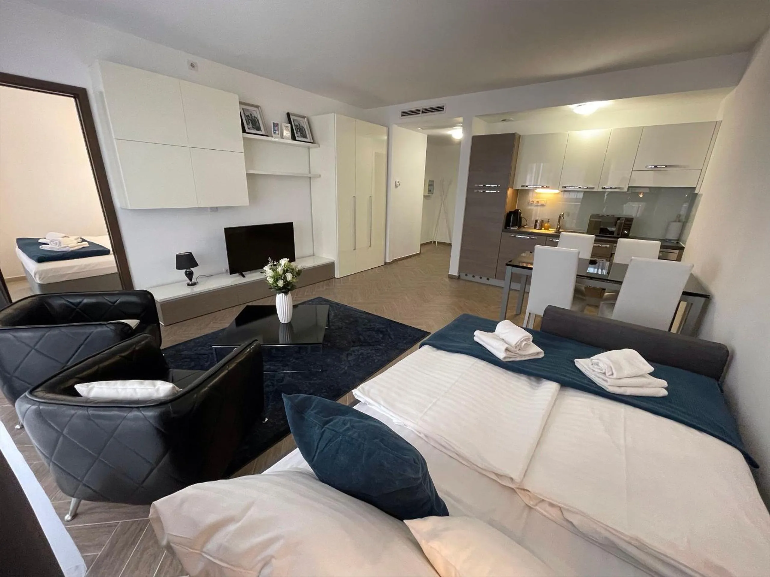 Bed in Smart Hotel Budapest