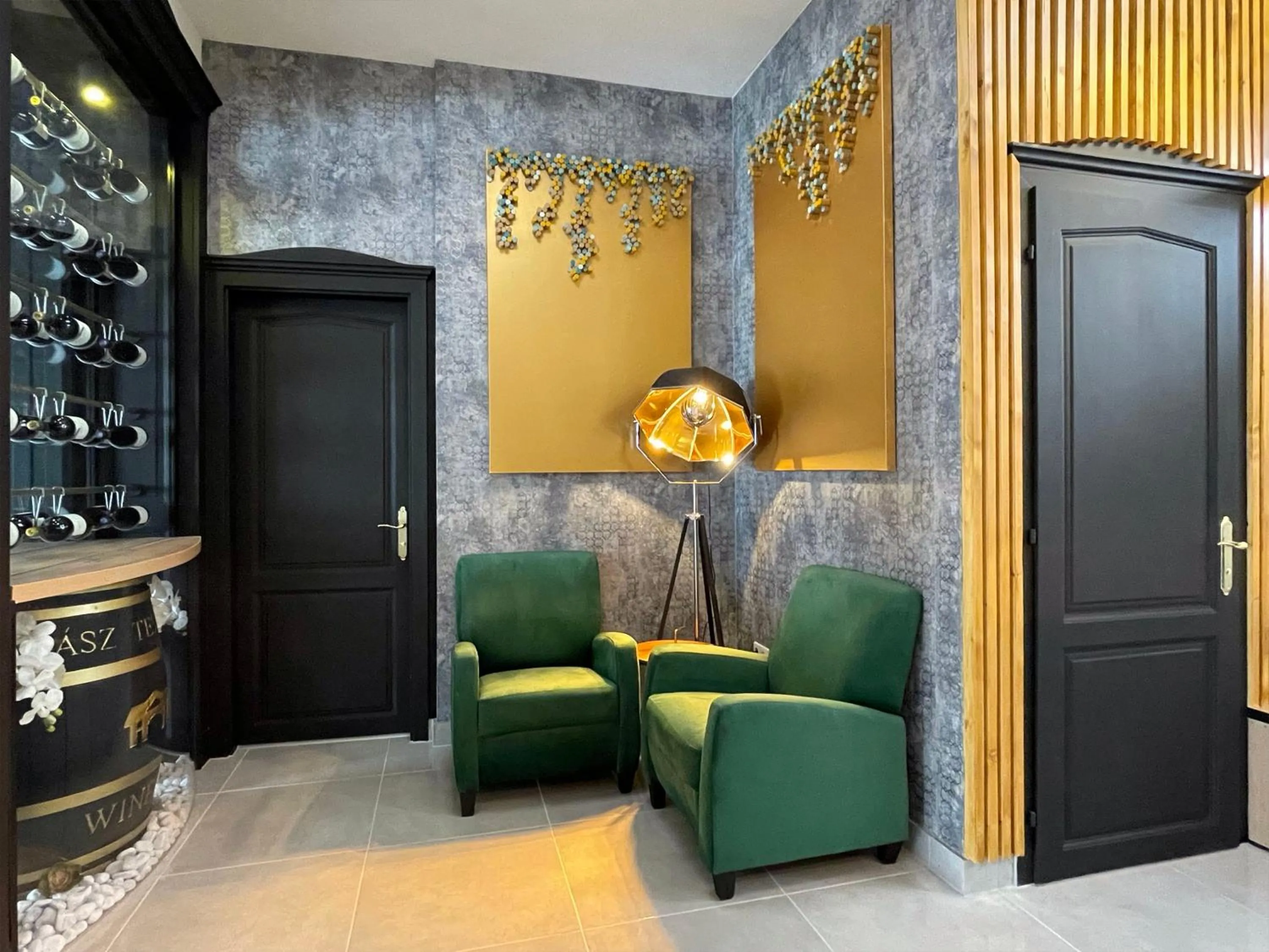 Seating area in Smart Hotel Budapest