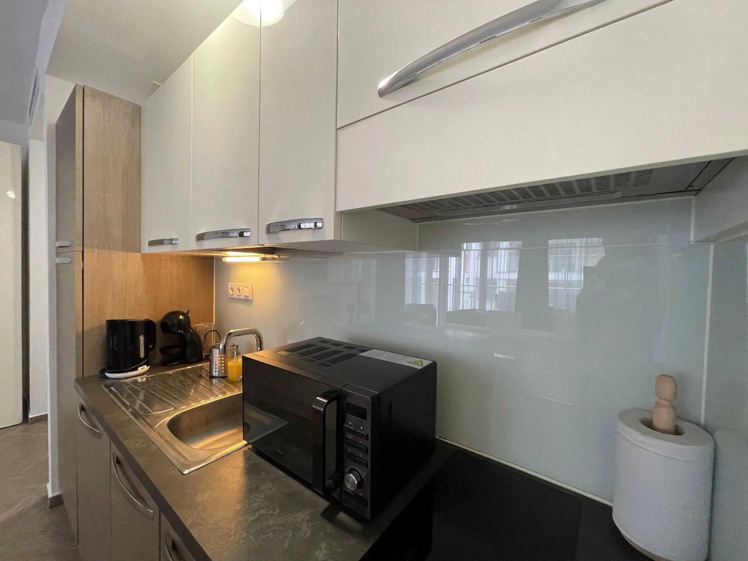 Kitchen or kitchenette in Smart Hotel Budapest