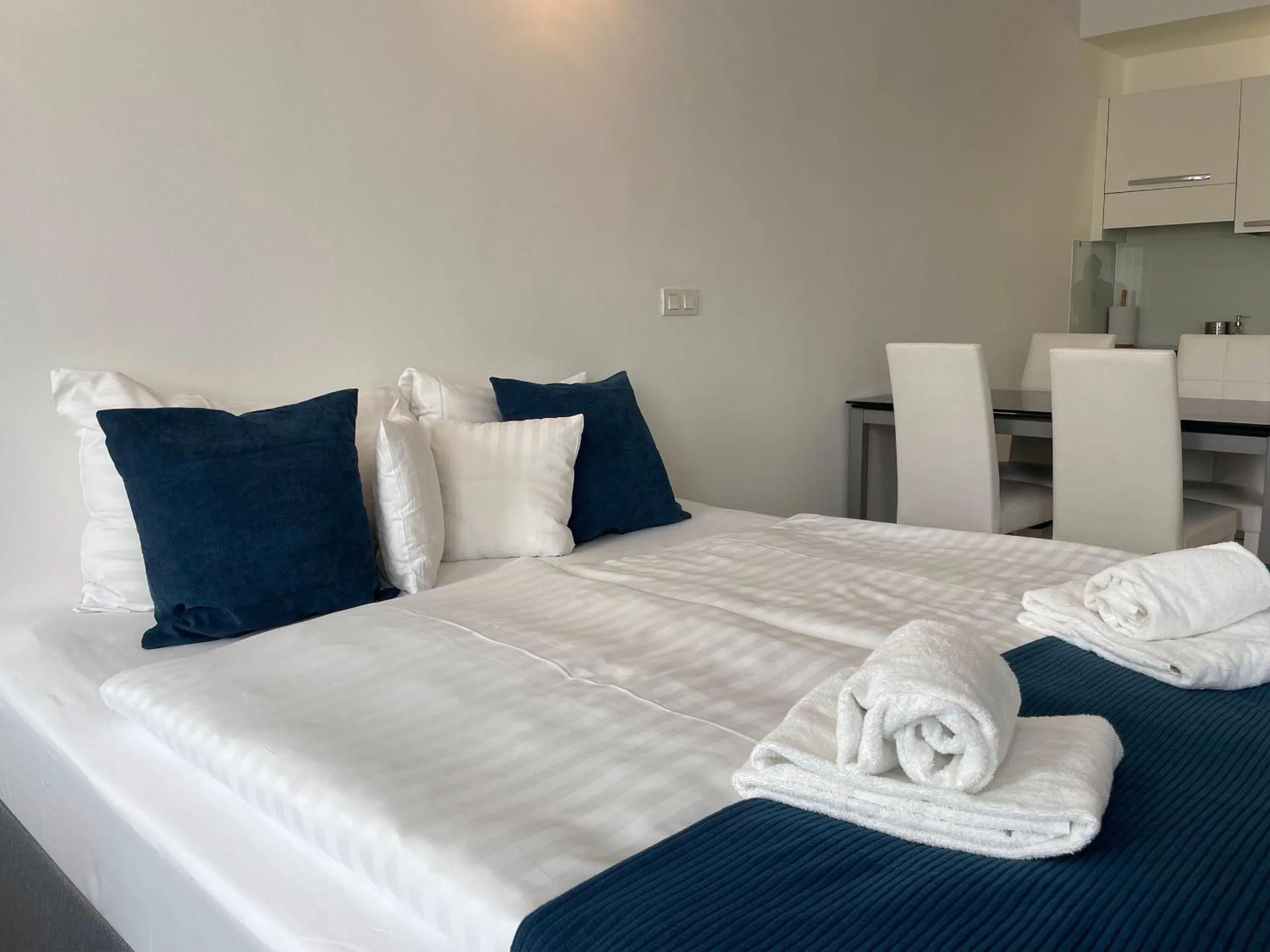 Bed in Smart Hotel Budapest