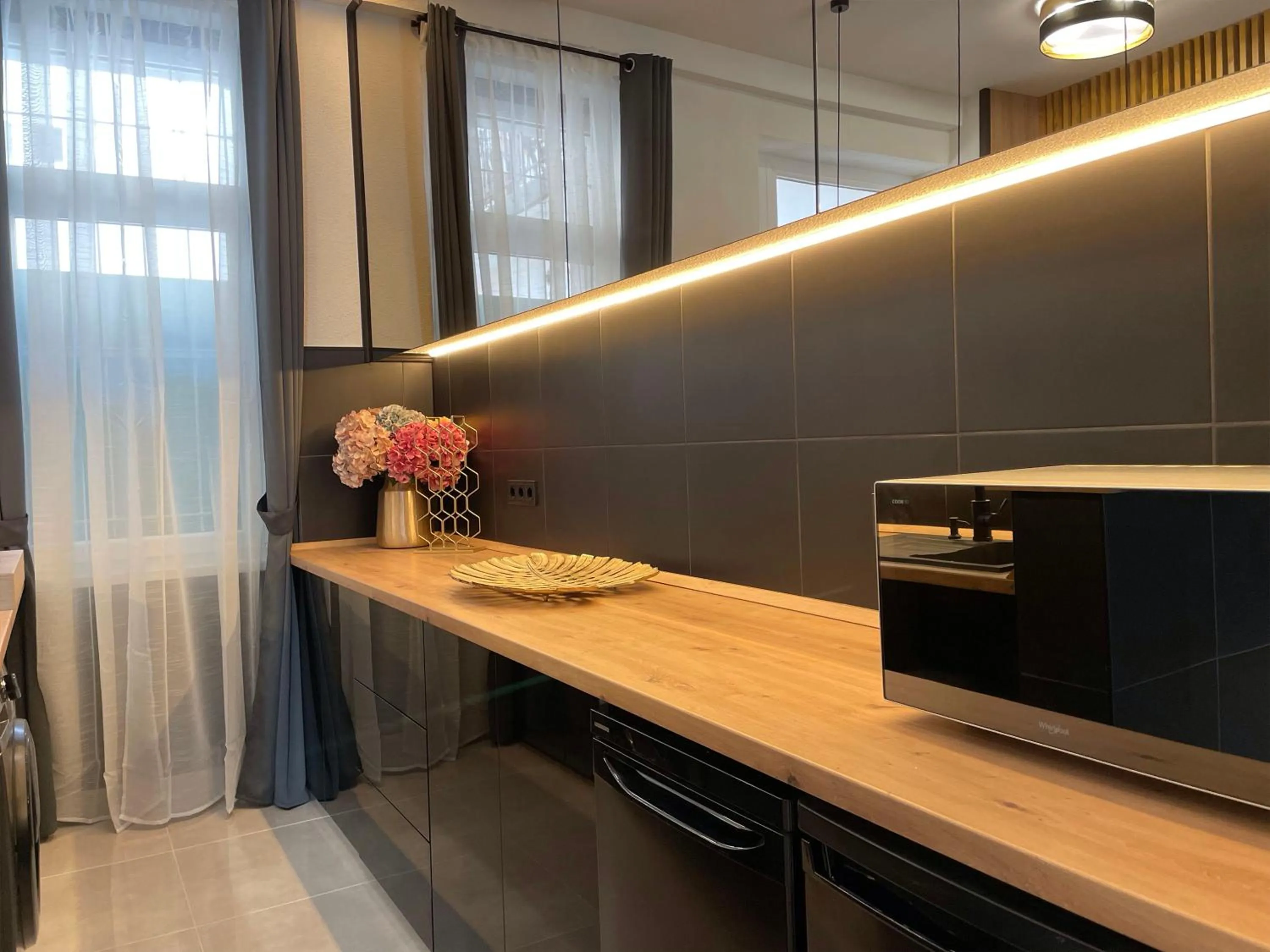 Coffee/tea facilities in Smart Hotel Budapest