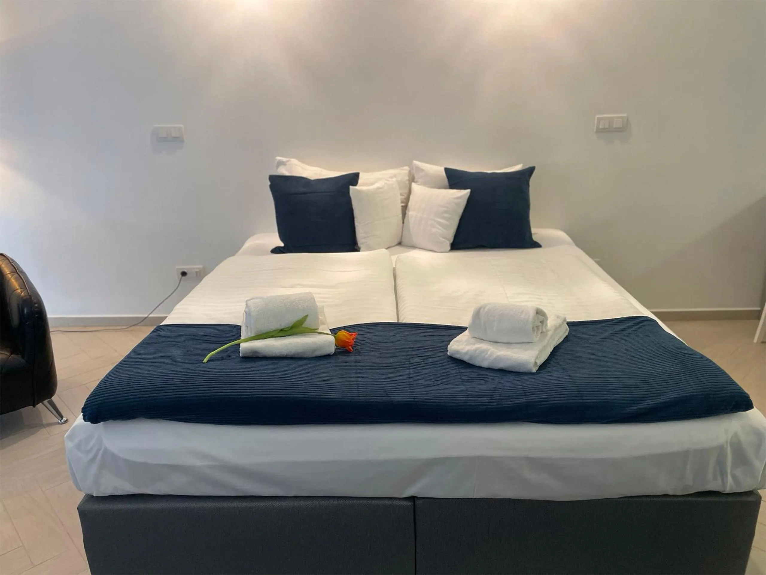 Bed in Smart Hotel Budapest