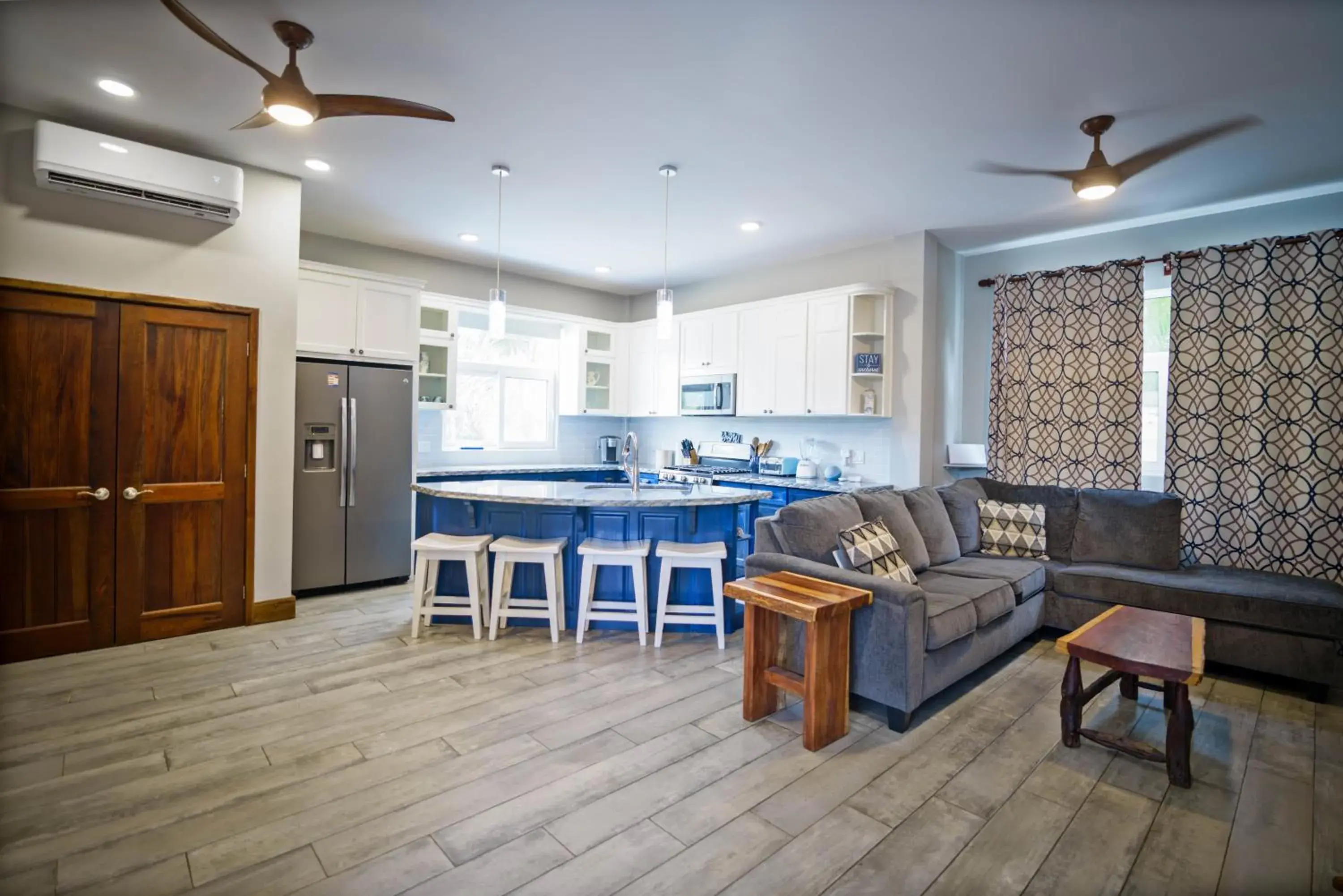 Queen Suite with Pool View in Ocean Breeze Queen Suite with Pool View in Ocean Breeze