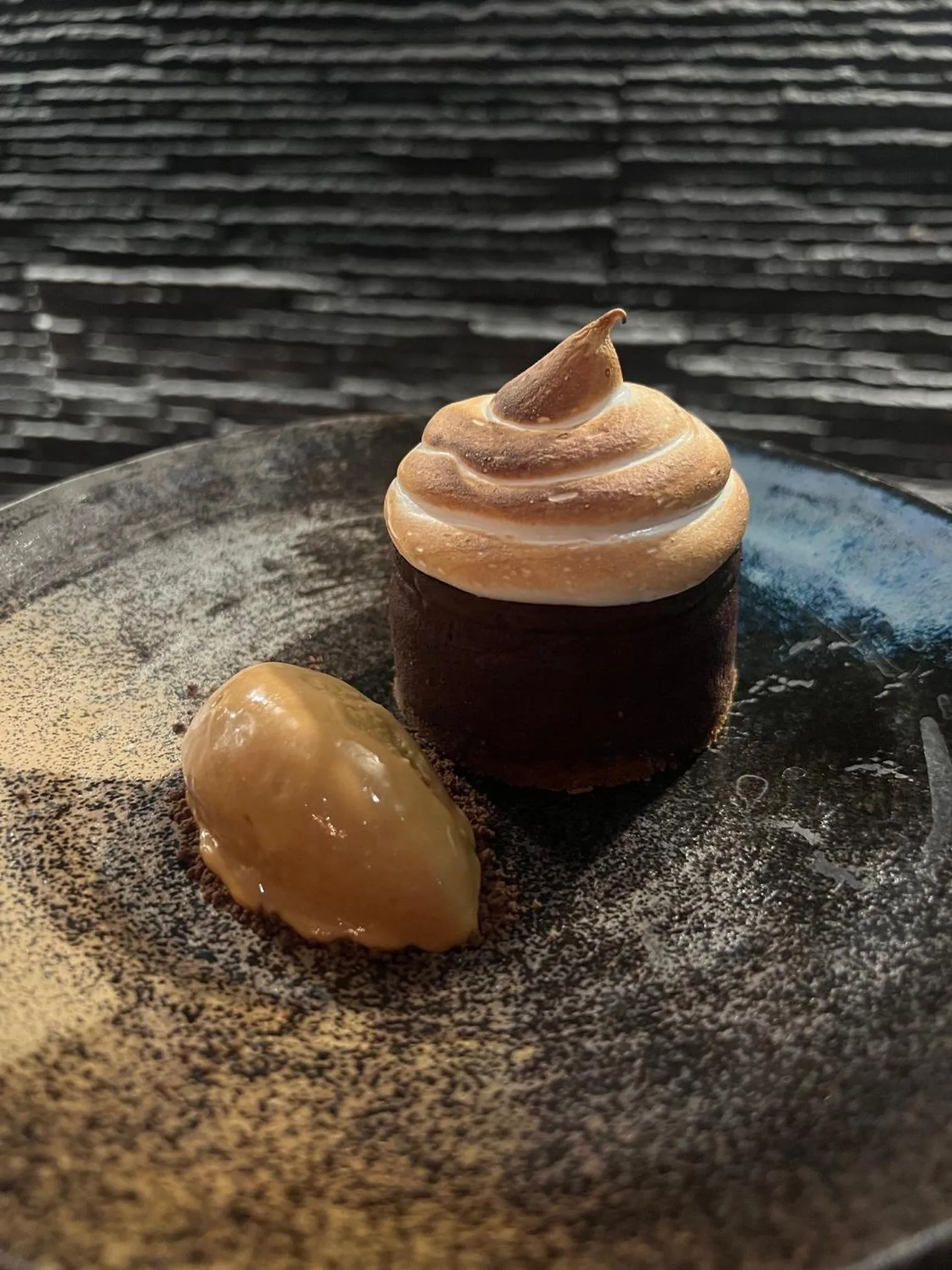 Restaurant/places to eat in Cave Hotel & Golf Resort