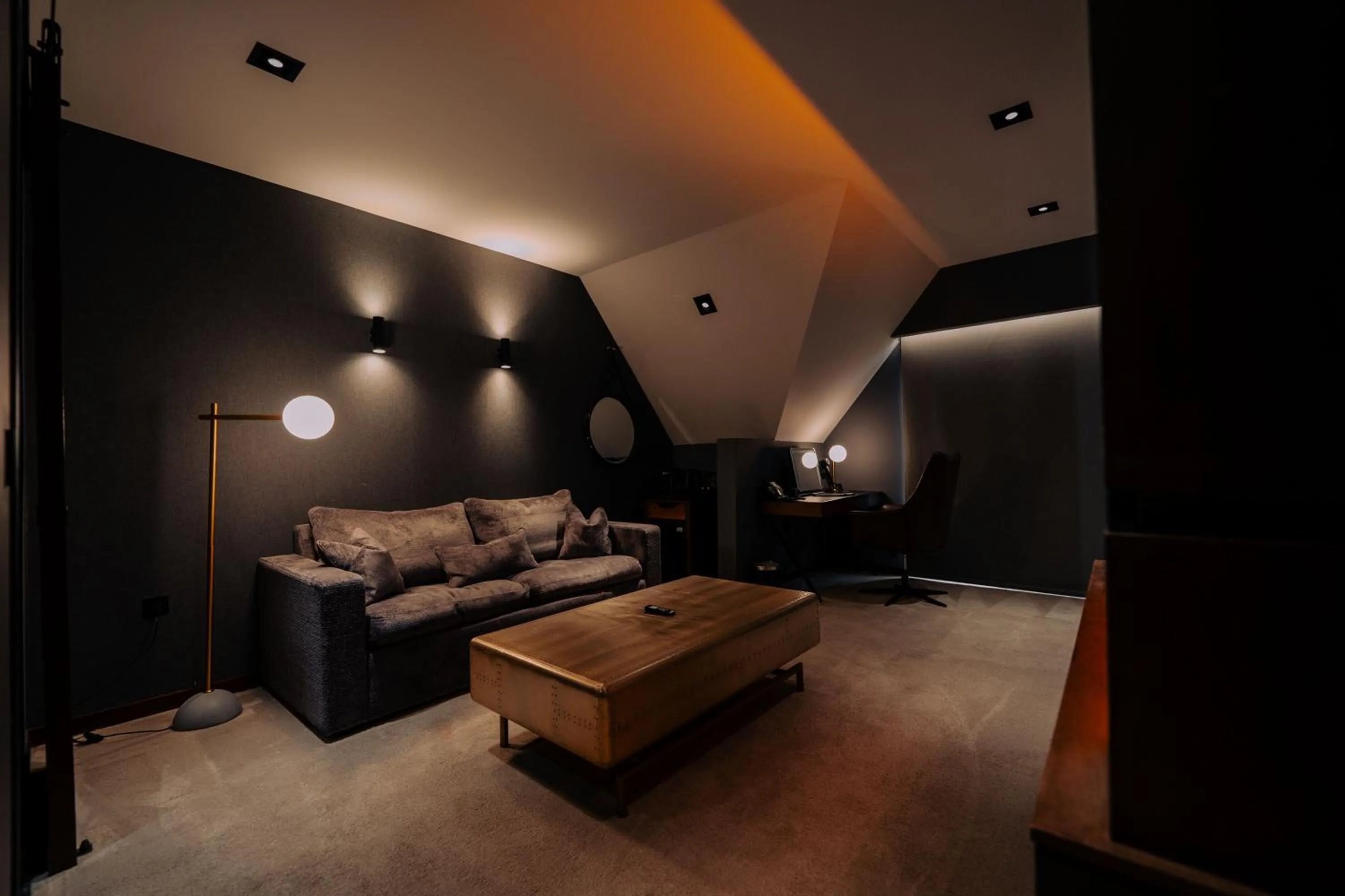 Seating area in Cave Hotel & Golf Resort