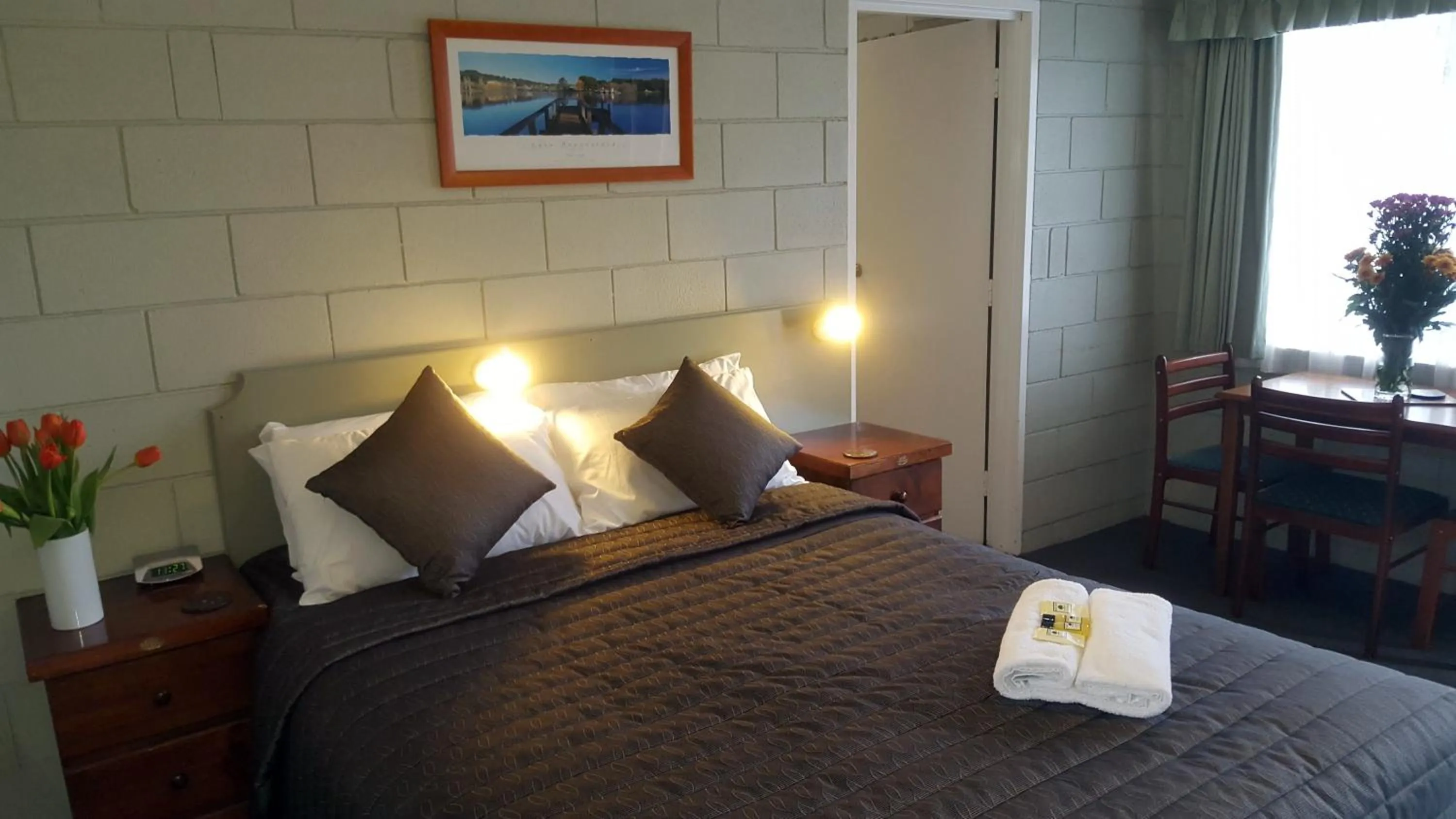 Bedroom, Bed in Daylesford Motor Inn Vic Pty Ltd