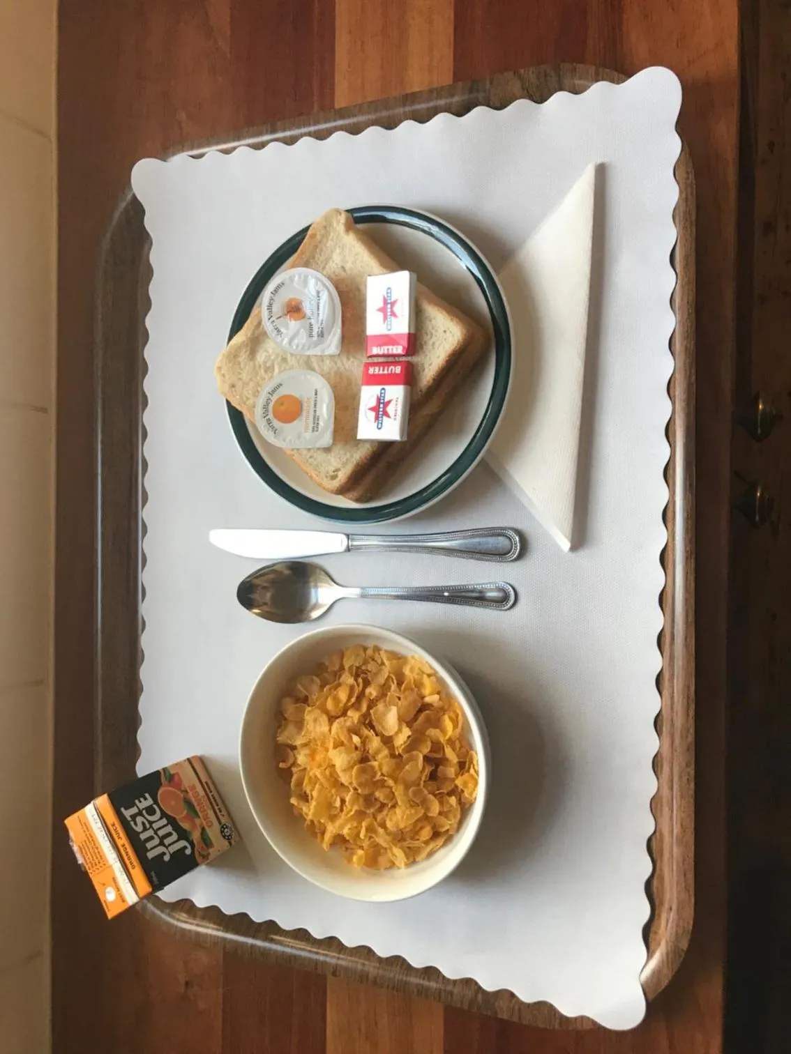 Breakfast in Daylesford Motor Inn Vic Pty Ltd