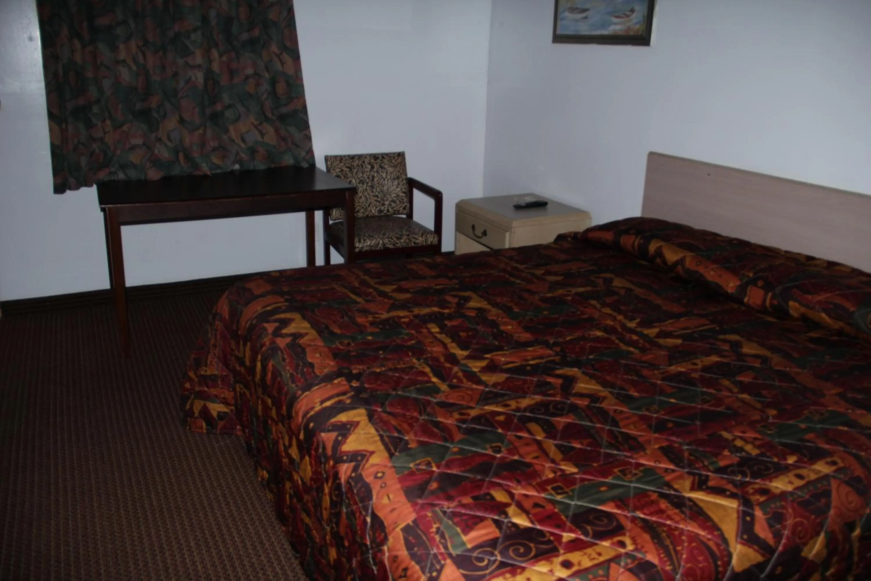 Bed in Choice Inn San Antonio