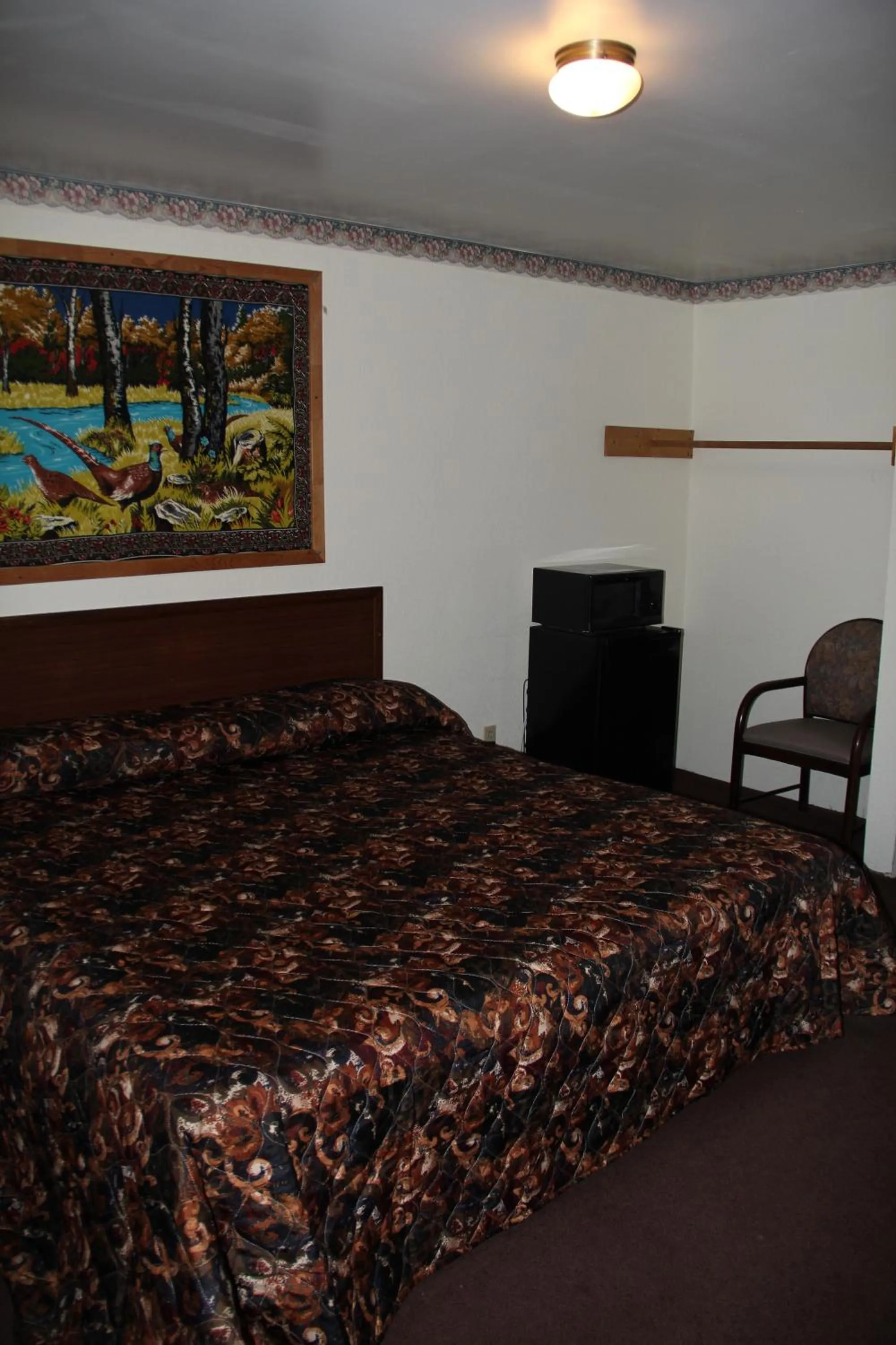 Photo of the whole room, Bed in Choice Inn San Antonio