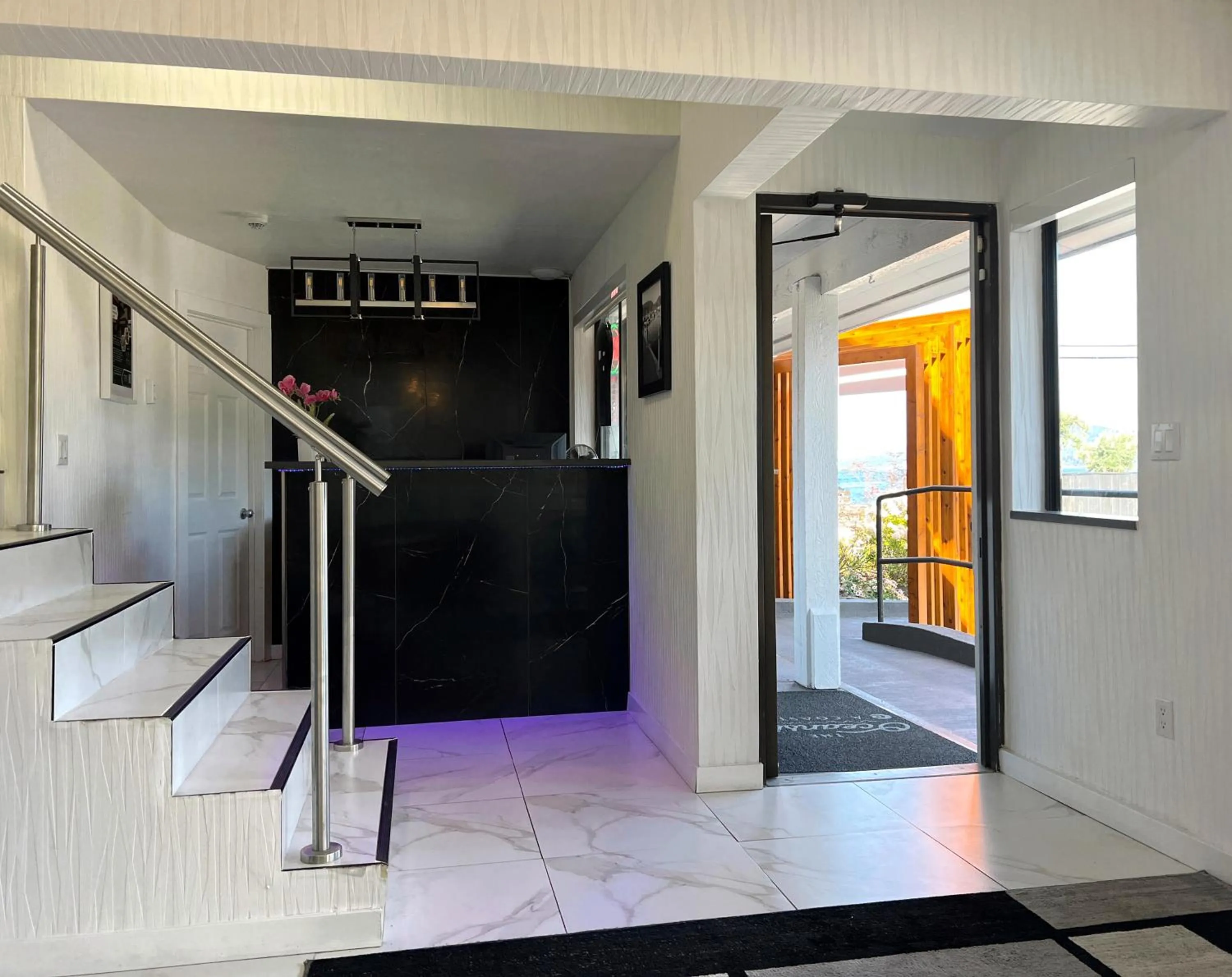 Lobby or reception in Oceanside Villas