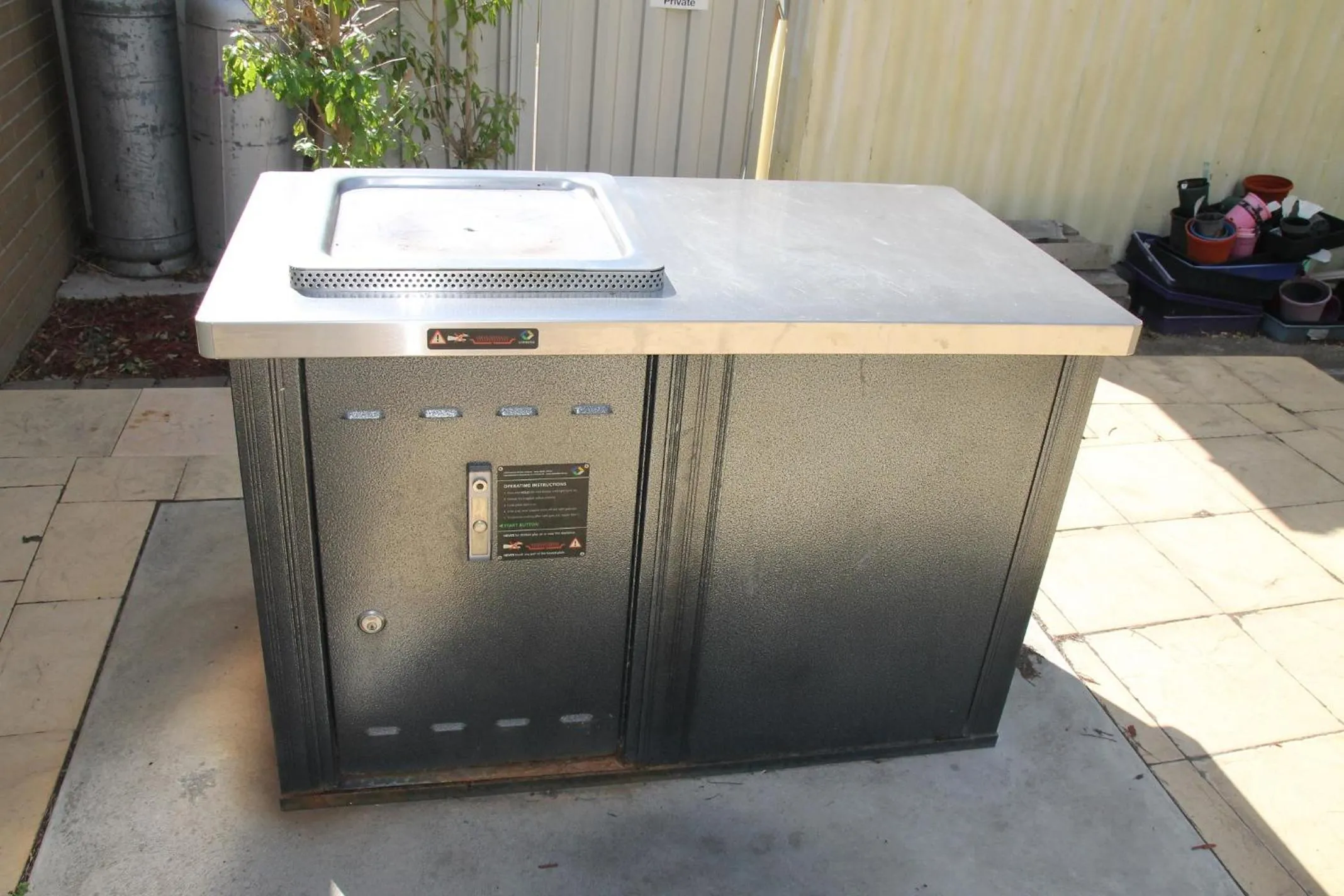 BBQ facilities in Hi Way Eight Motor Inn