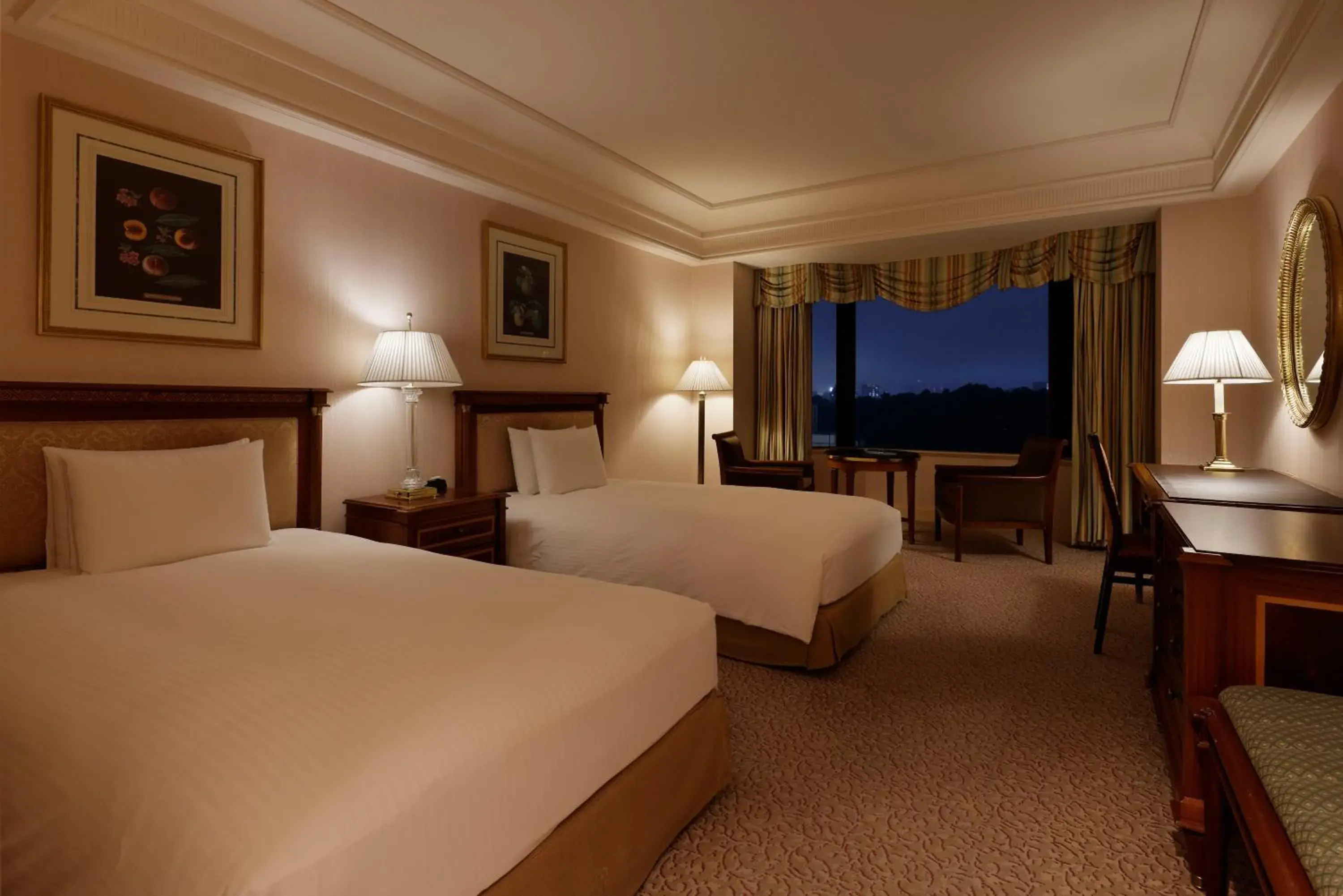 Luxury Twin Room - Non-Smoking in Rihga Royal Hotel Tokyo Luxury Twin Room - Non-Smoking in Rihga Royal Hotel Tokyo