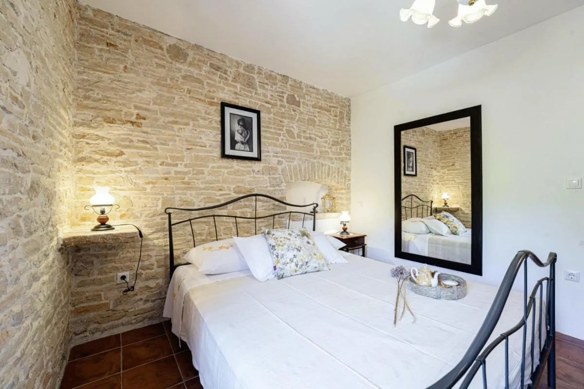 Bed in Luca in Glavani (Haus für 6 Personen)