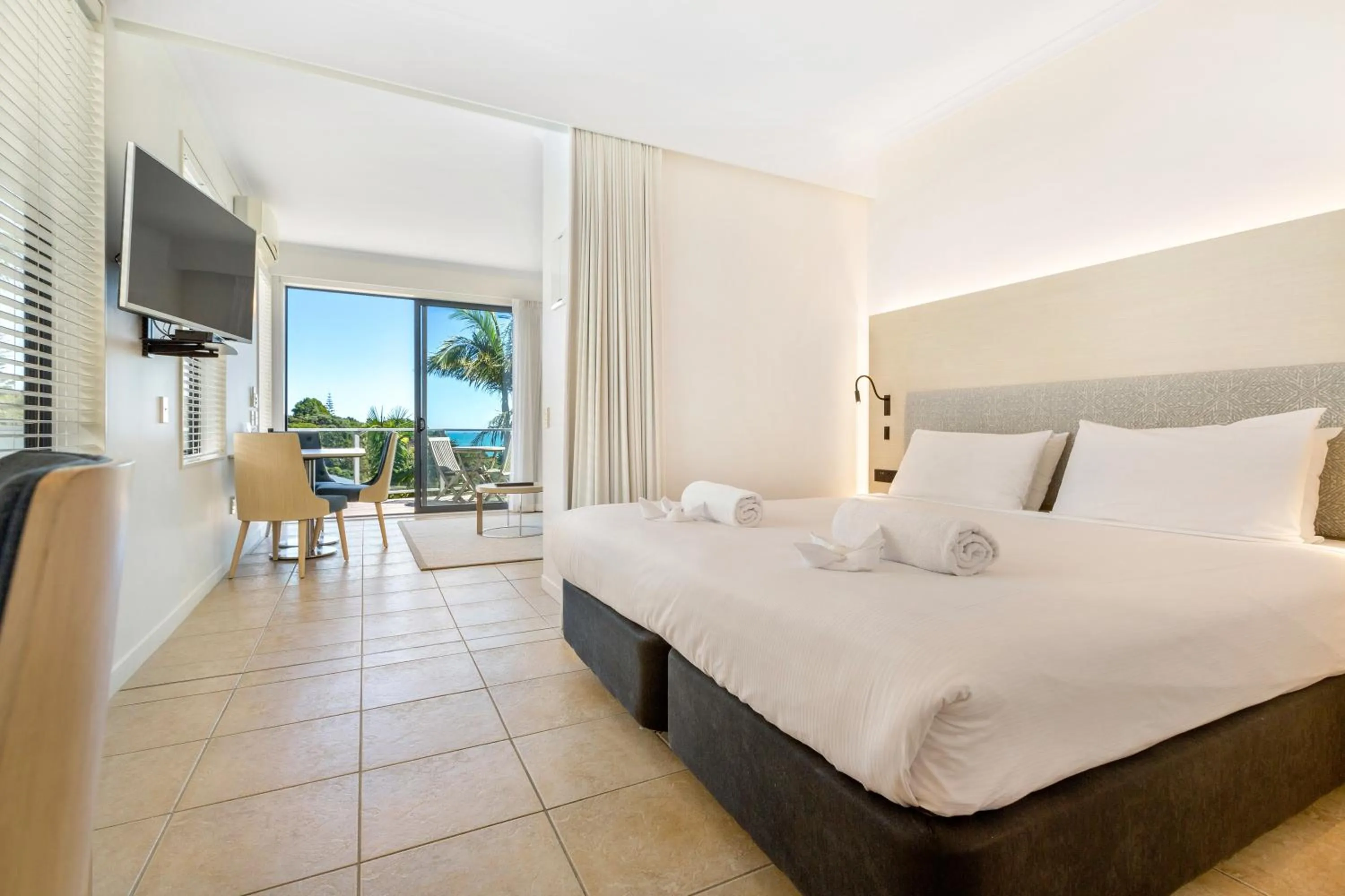 Bedroom, Bed in Waiheke Island Resort Conference & Accomodation Centre