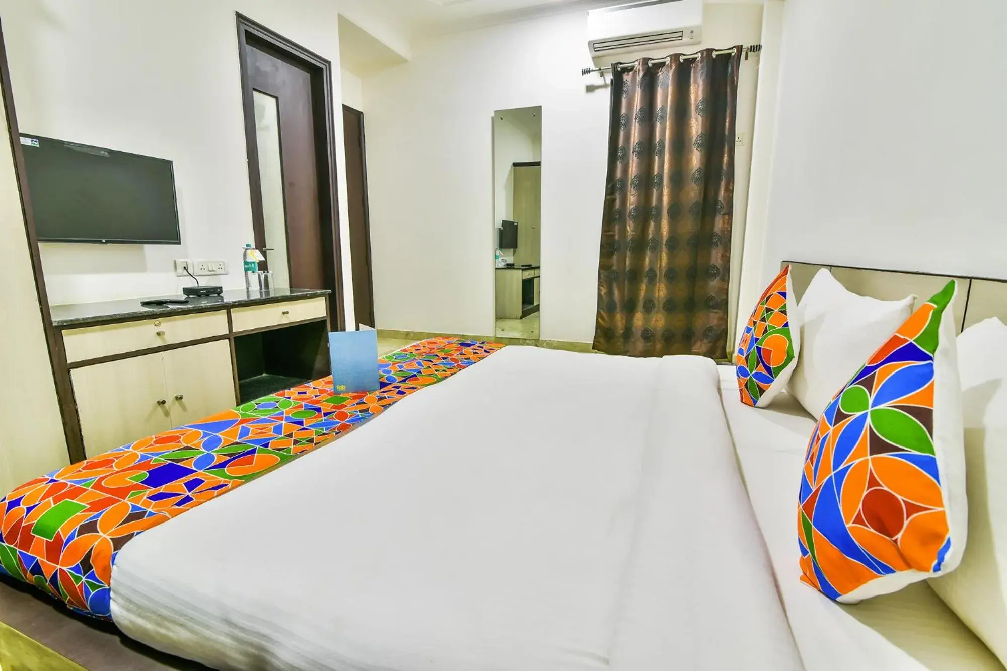 Seating area, Bed in FabHotel Rallkmas Cyber City Seating area, Bed in FabHotel Rallkmas Cyber City