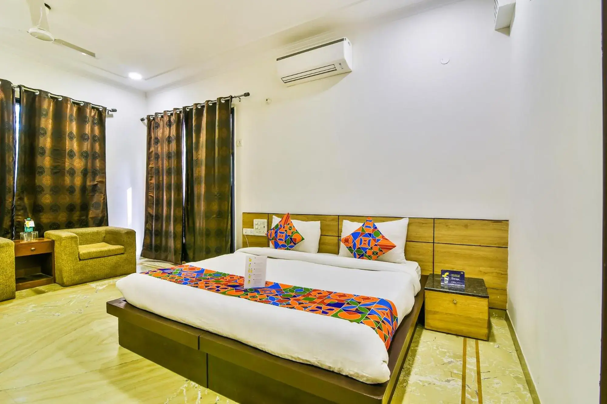 TV and multimedia, Bed in FabHotel Rallkmas Cyber City TV and multimedia, Bed in FabHotel Rallkmas Cyber City