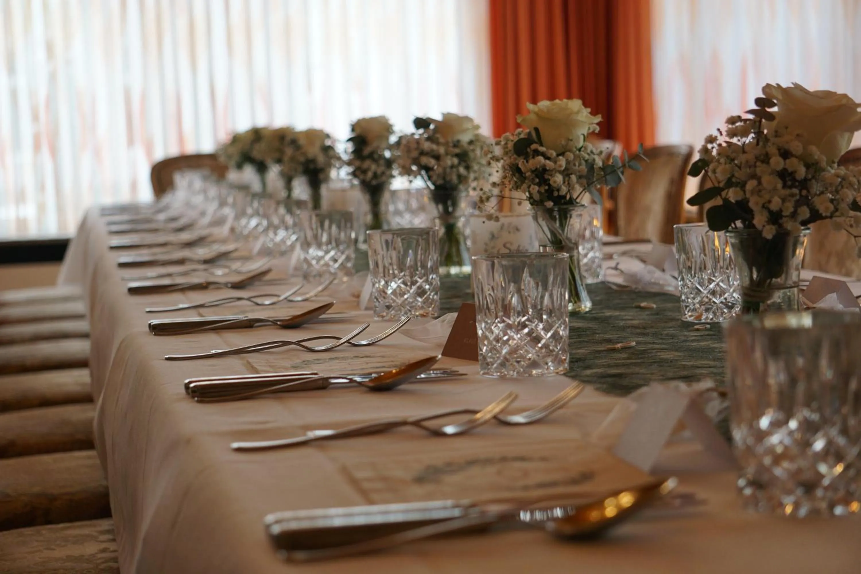 Restaurant/places to eat in Hotel Restaurant Thum