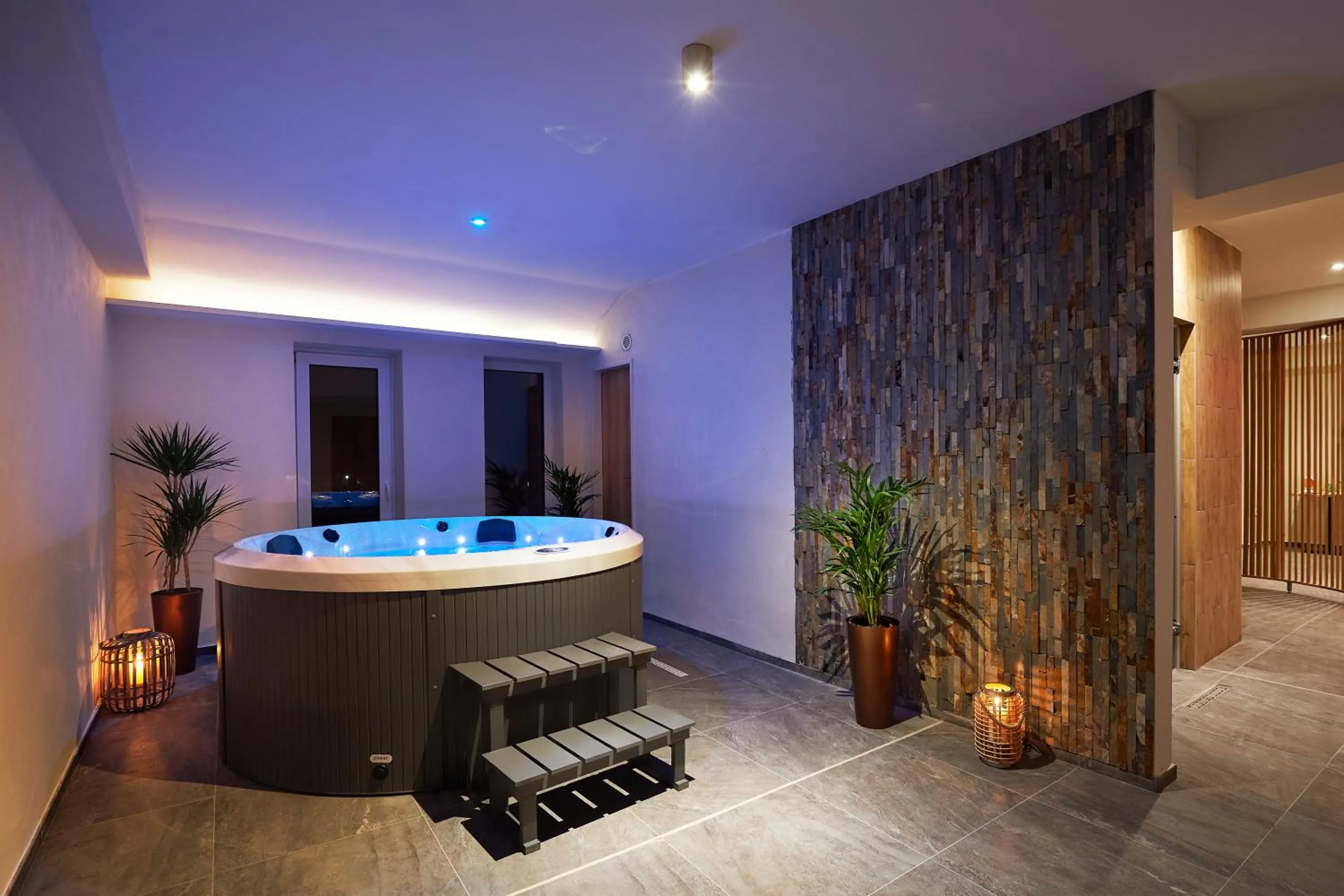 Hot Tub in Hotel Kochau