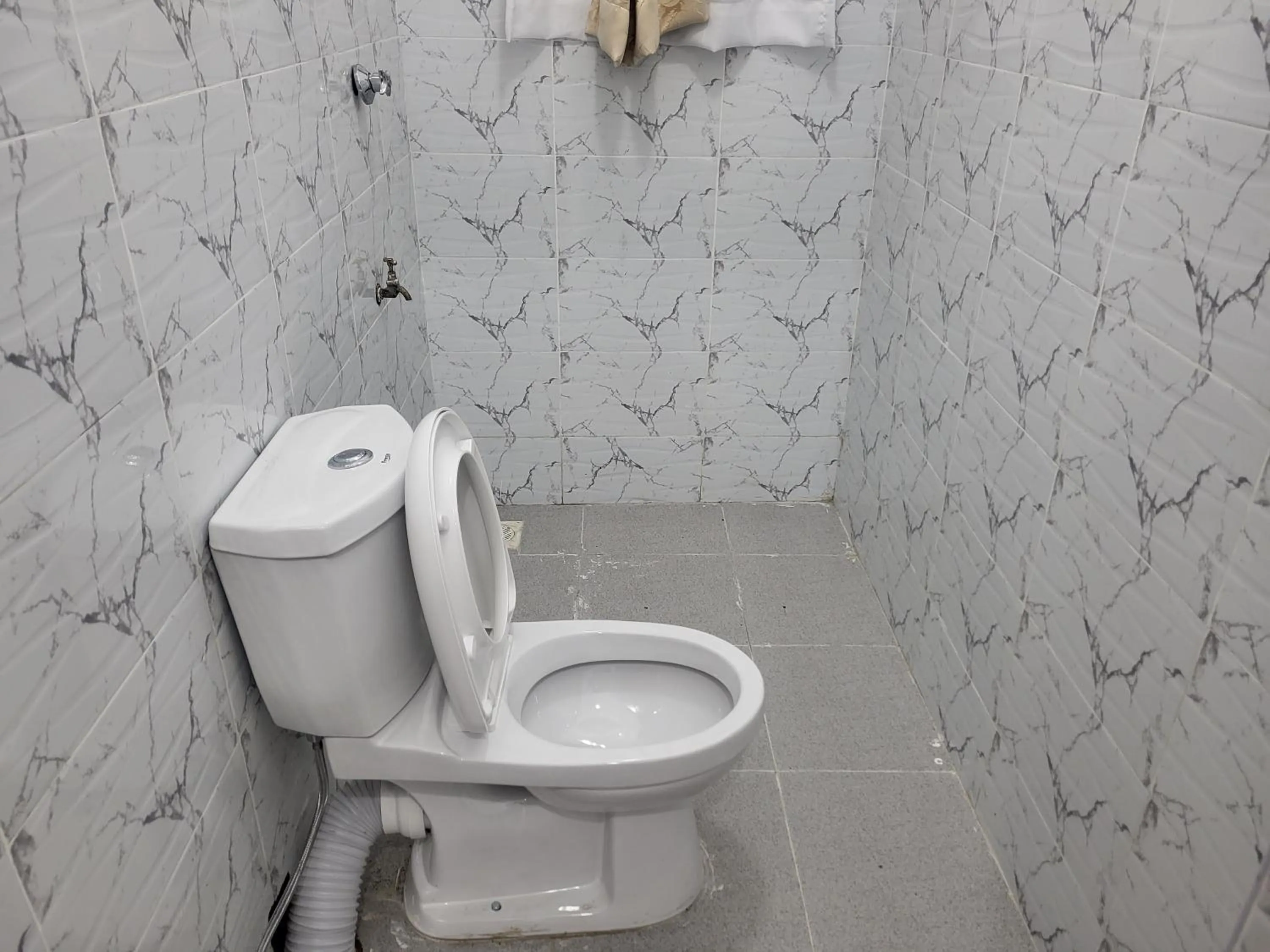 Toilet in Triple Eden Resort - Naivasha