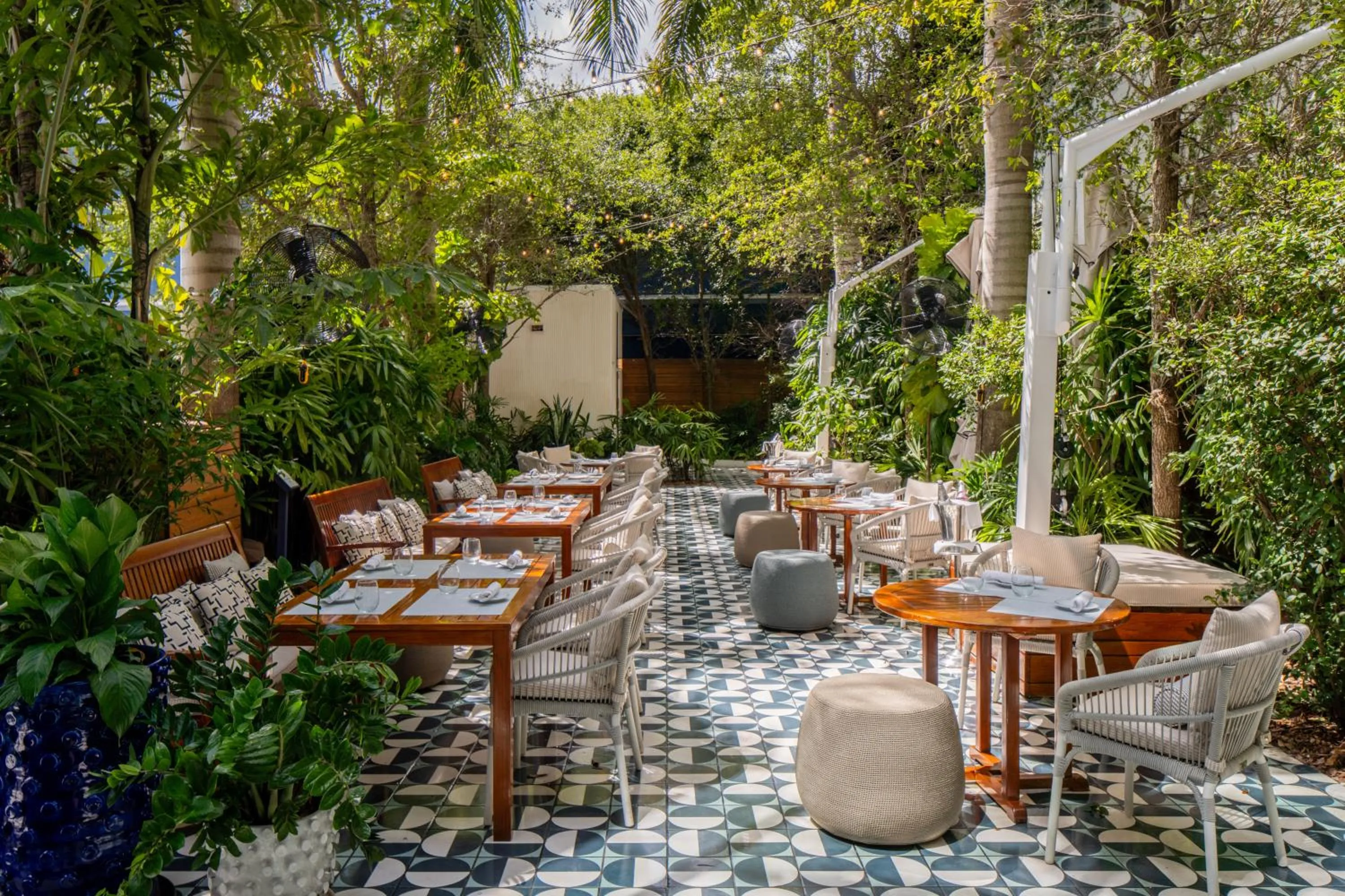 Restaurant/places to eat in Mr. C Miami - Coconut Grove