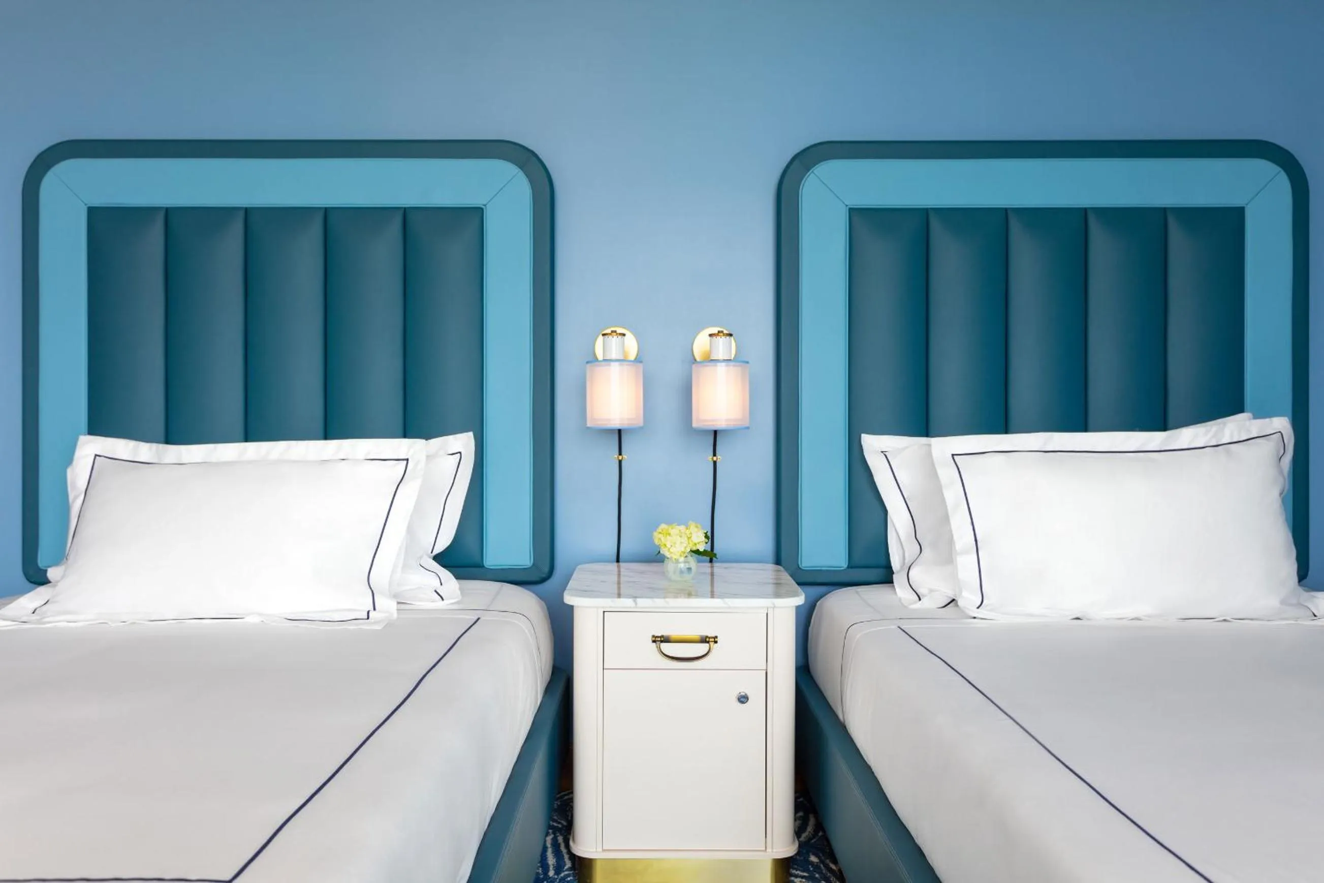 Bed in Mr. C Miami - Coconut Grove