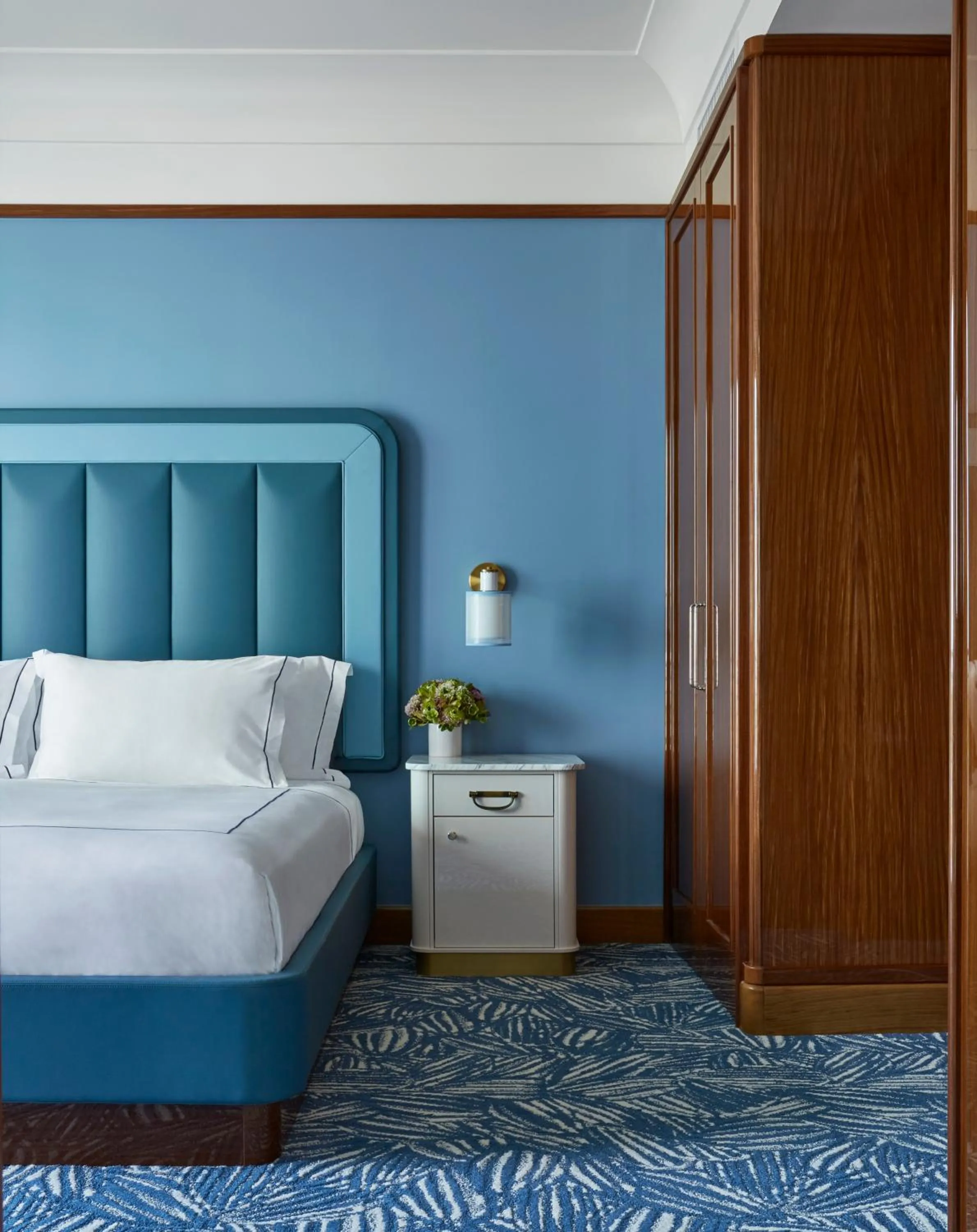 Bed in Mr. C Miami - Coconut Grove