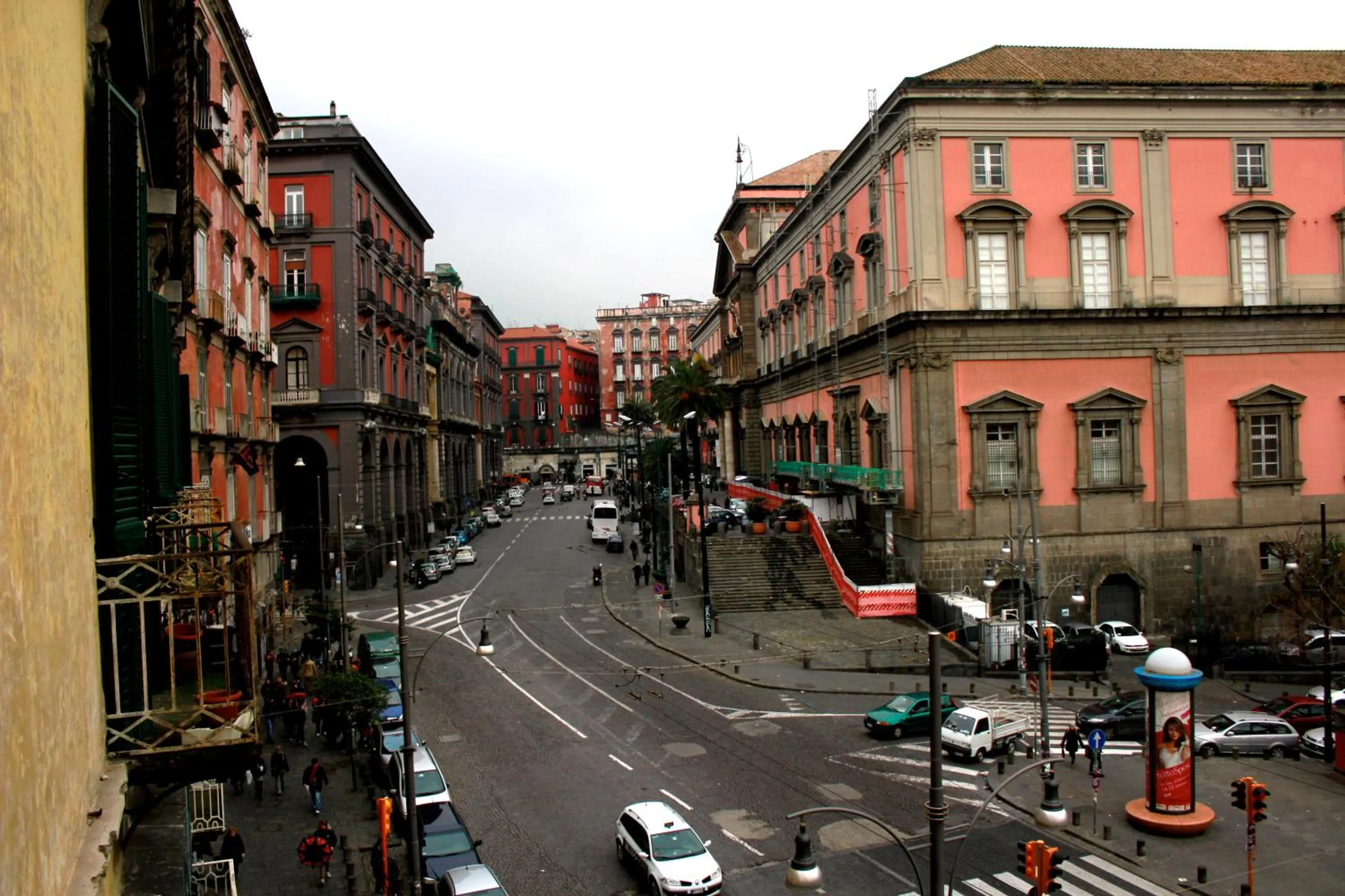 Facade/entrance in Al 68 Di Piazza Cavour