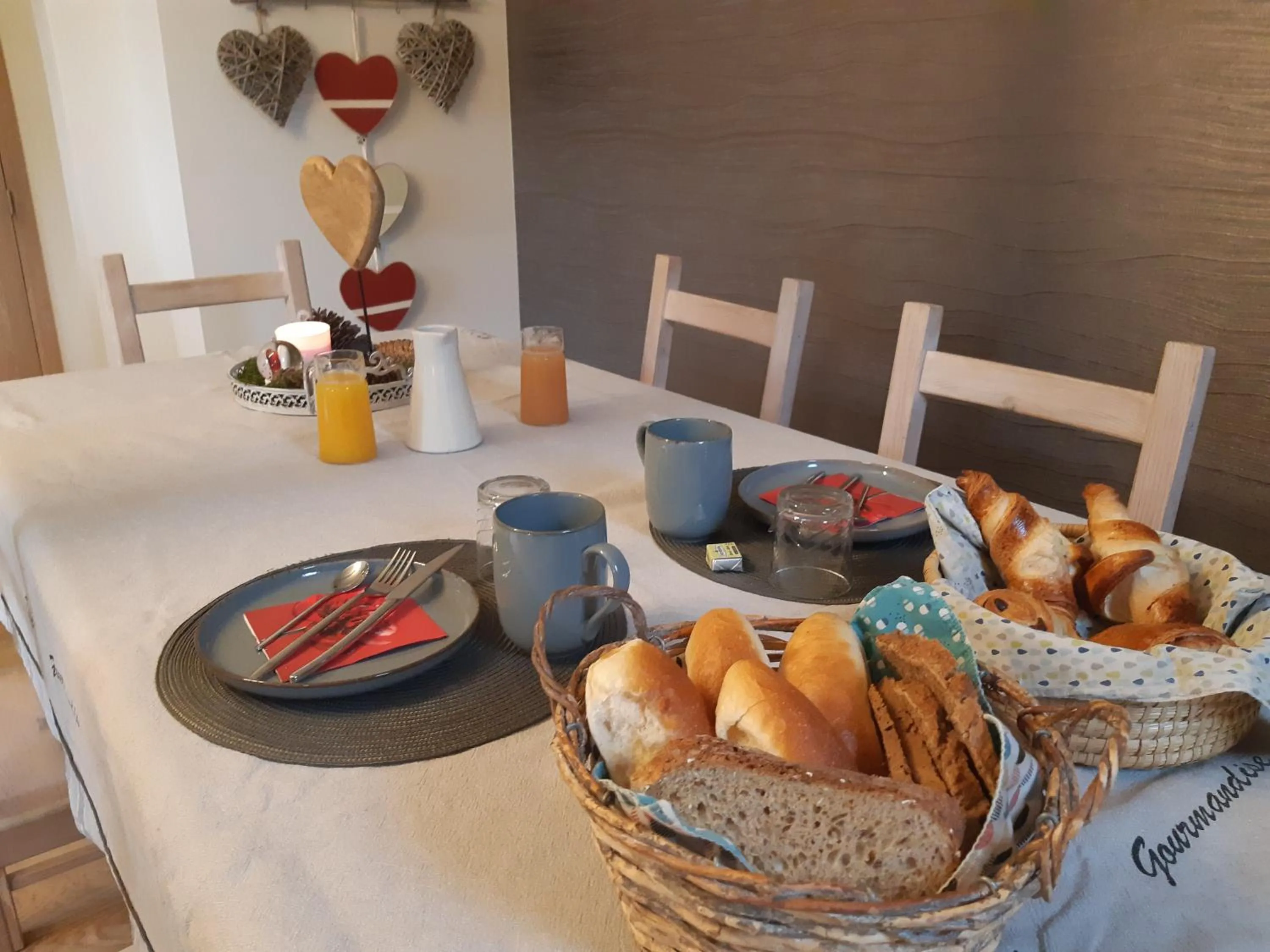 Dining area in B&B Caprice d'Epices