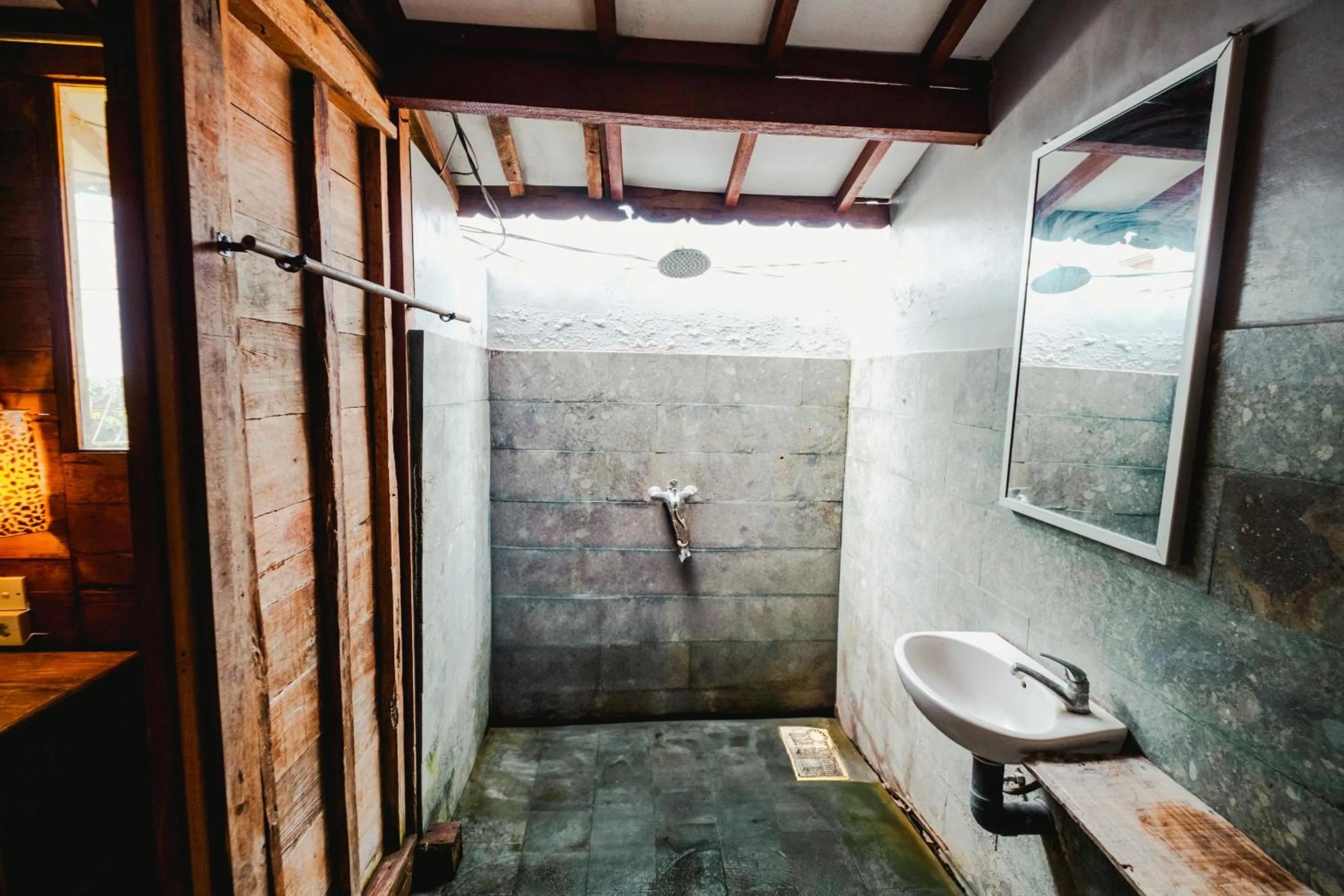 Shower in Cening Bagus Bungalow