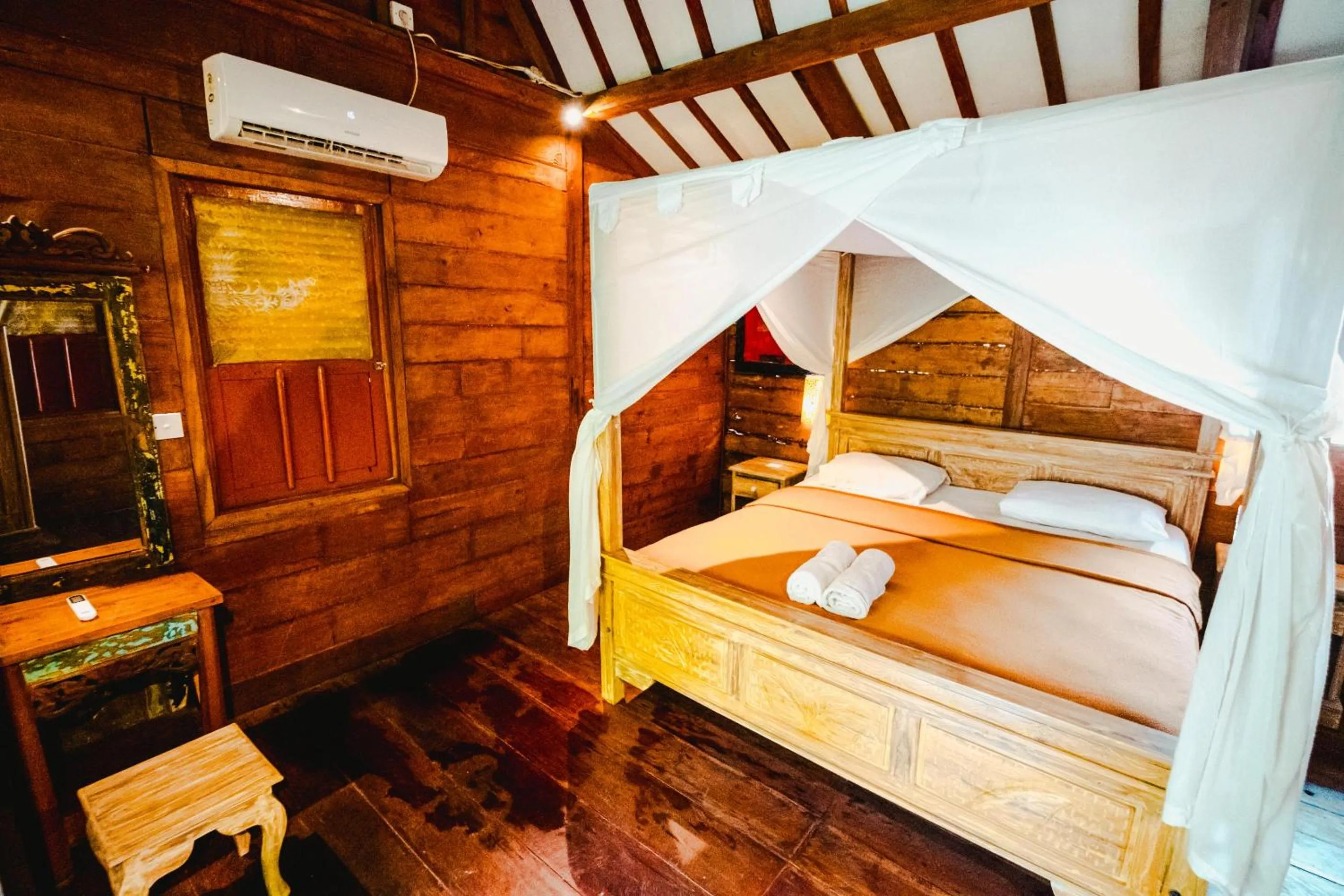 Bed in Cening Bagus Bungalow