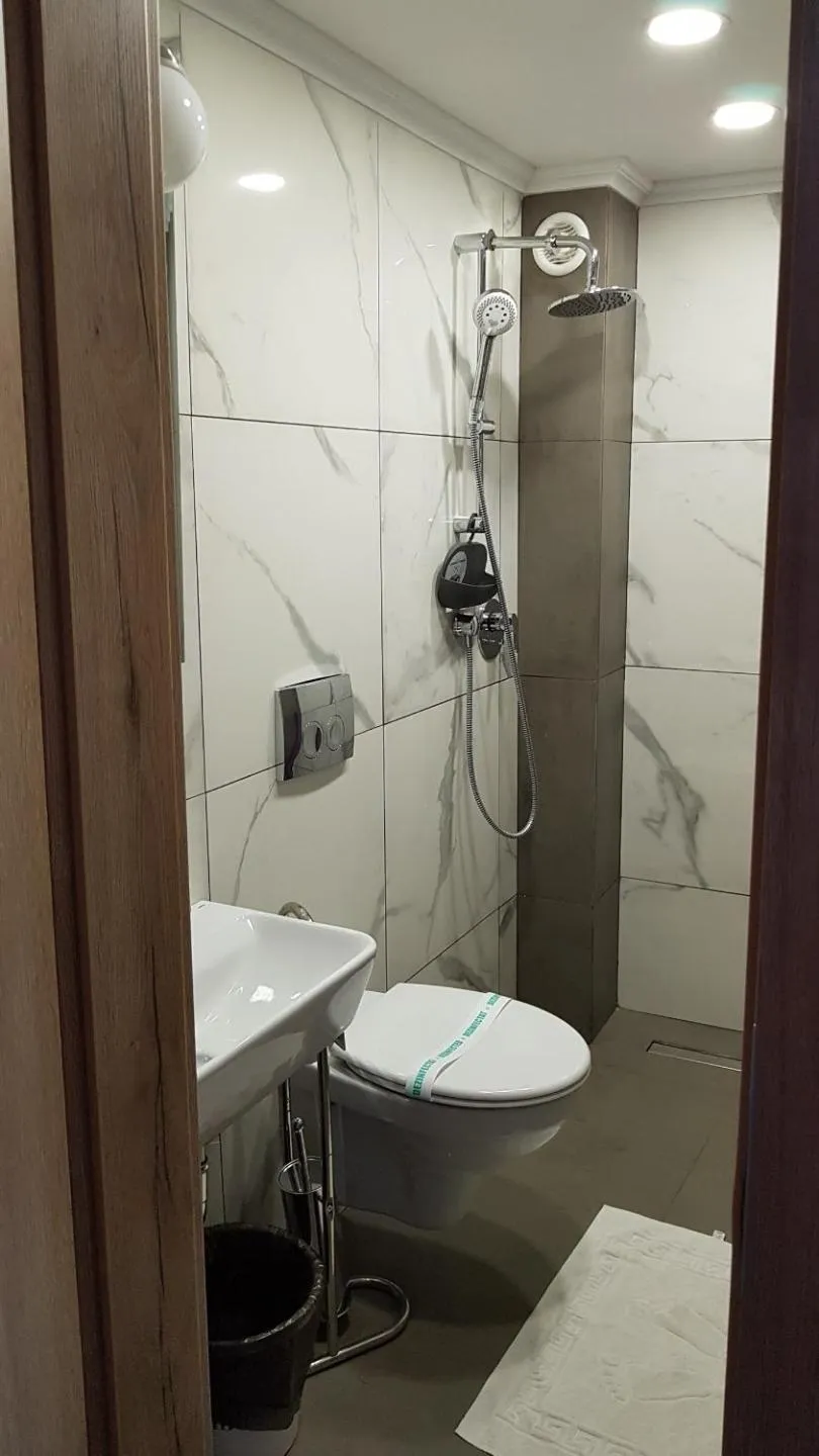 Bathroom in Pensiunea Ana Maria