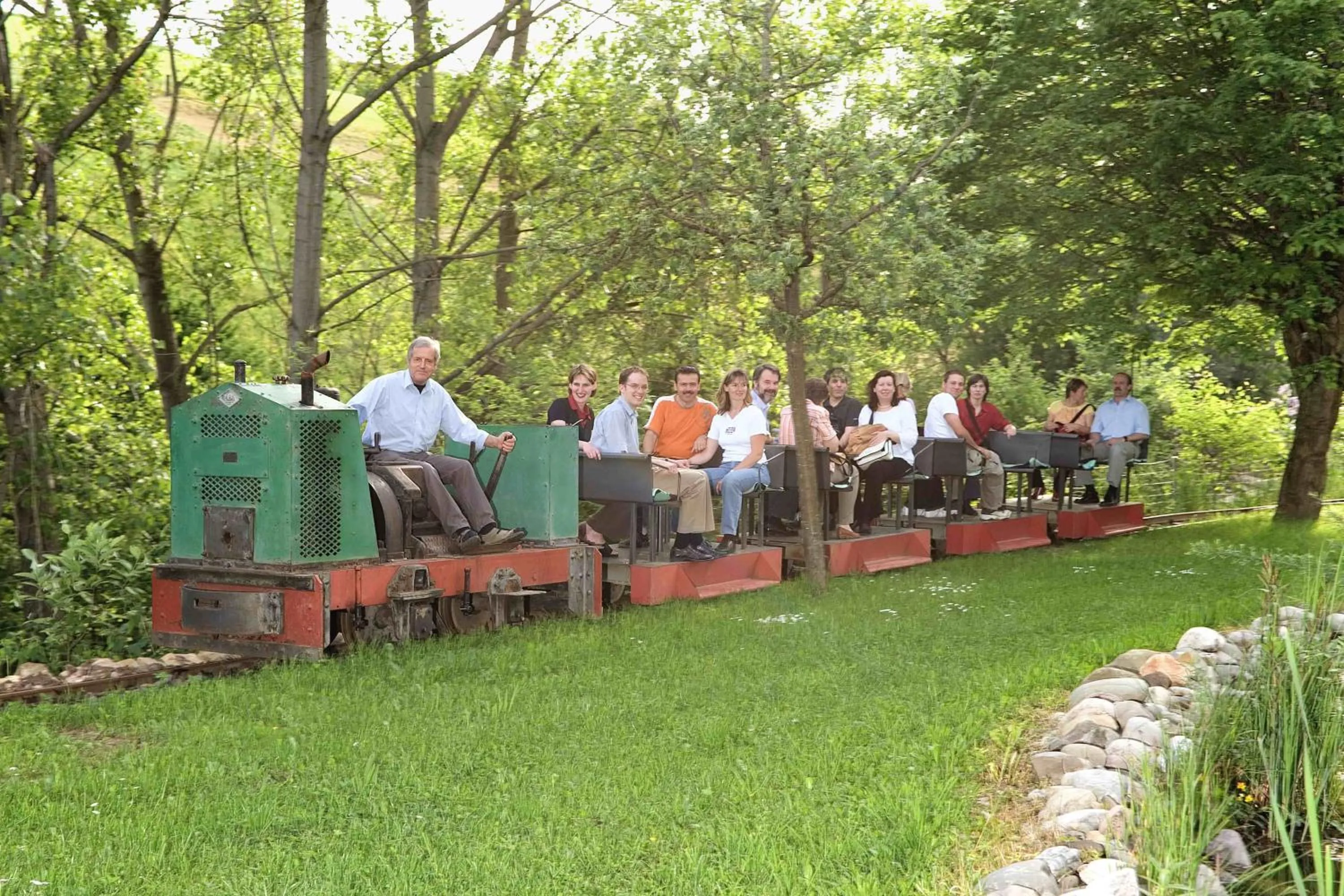 Property building in Bergwerksilo Herznach