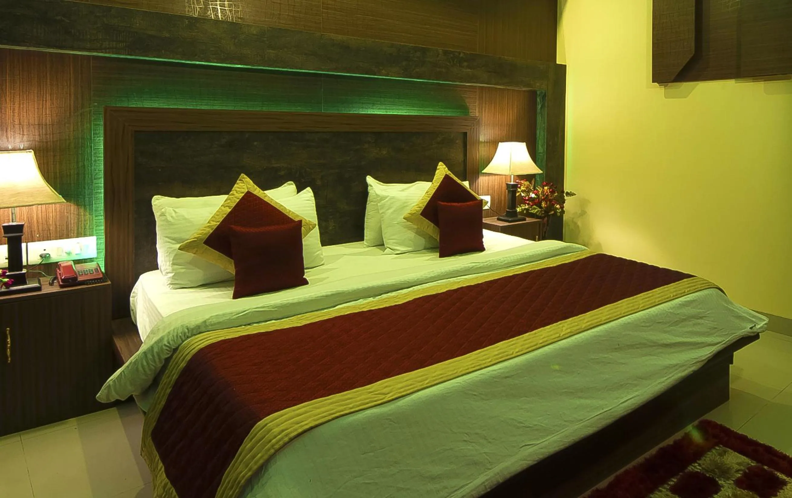 Bedroom in Airport Hotel Vishal Residency