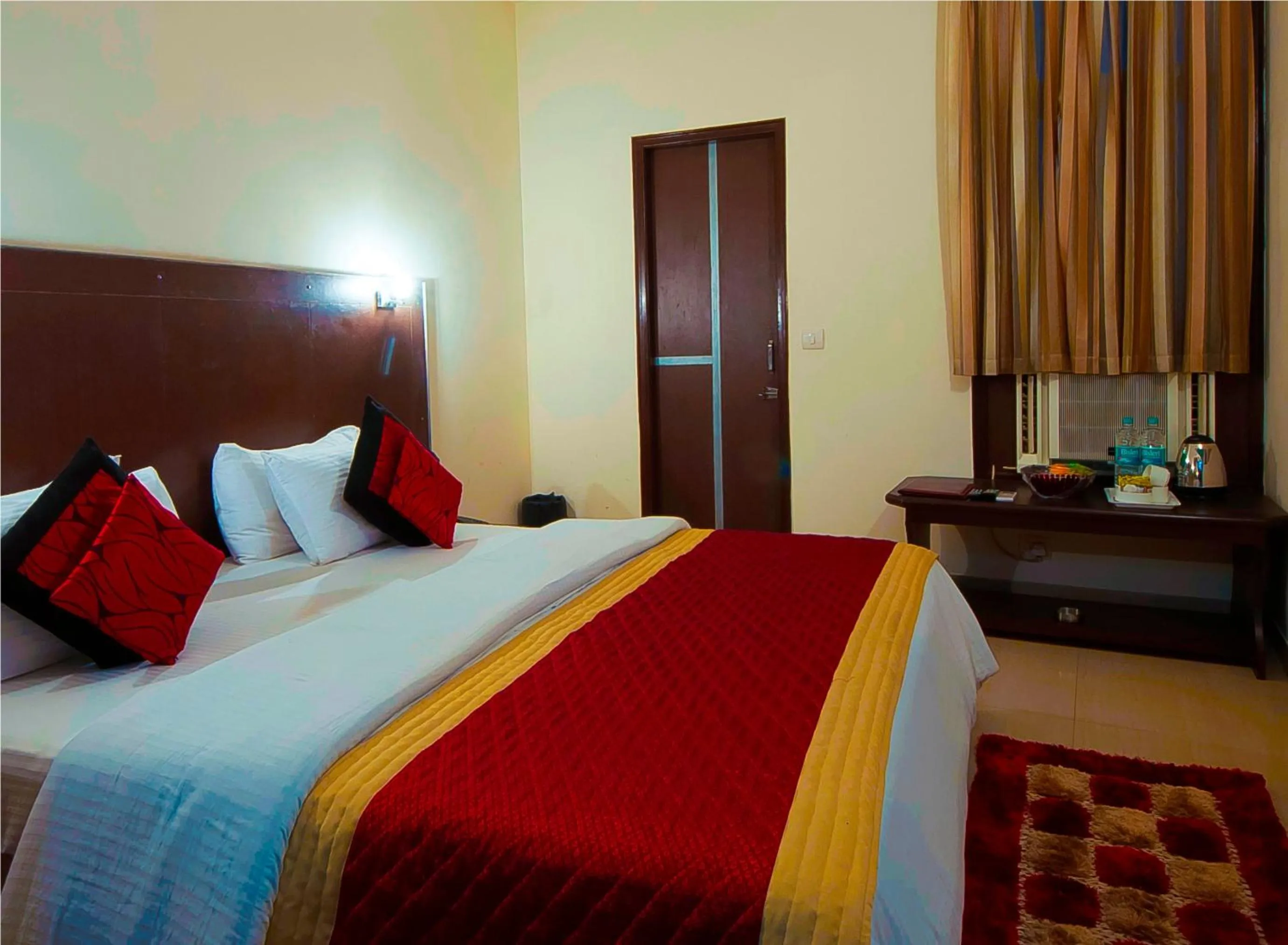 Photo of the whole room in Airport Hotel Vishal Residency